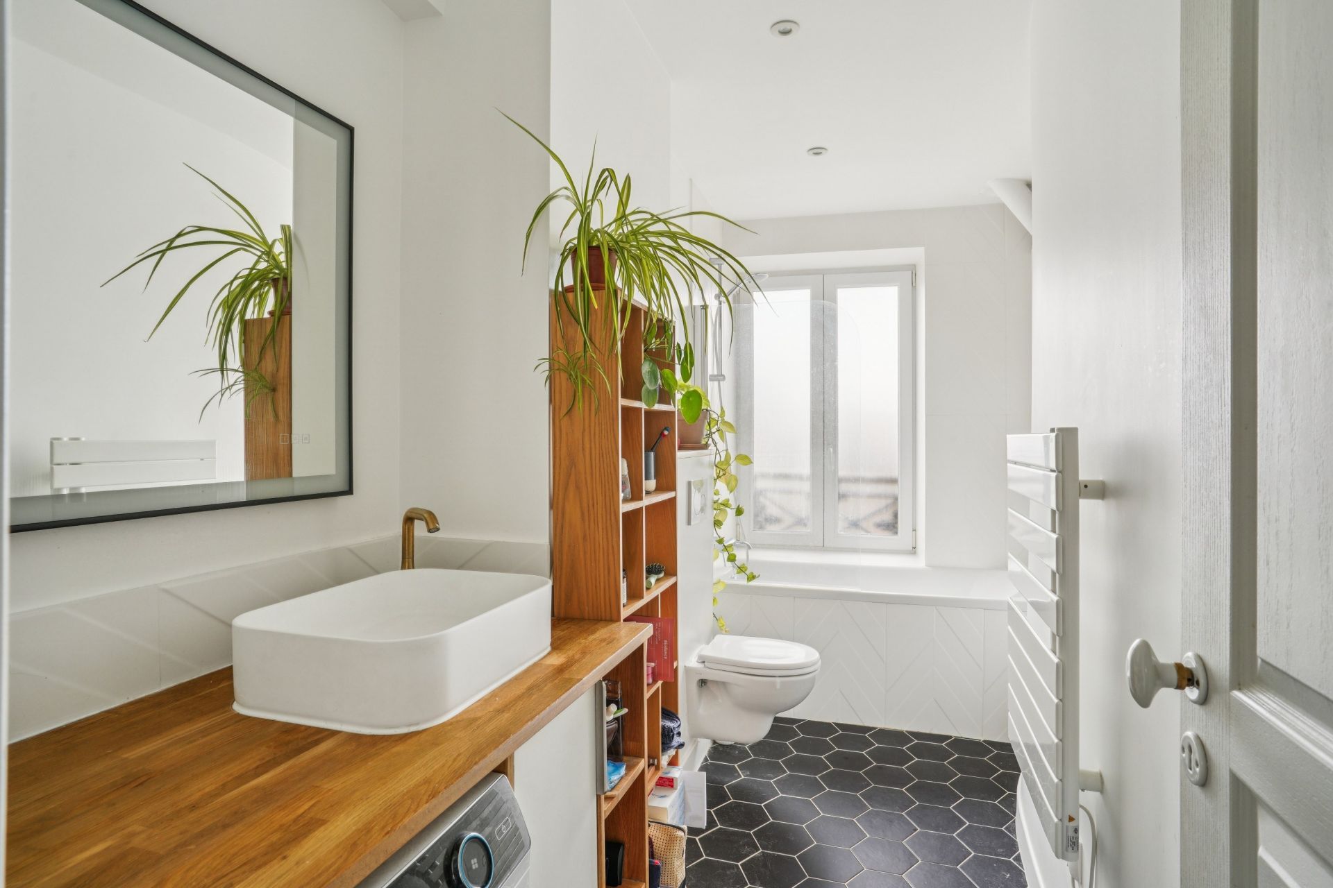 luxury apartment 3 Rooms for sale on PARIS (75018)