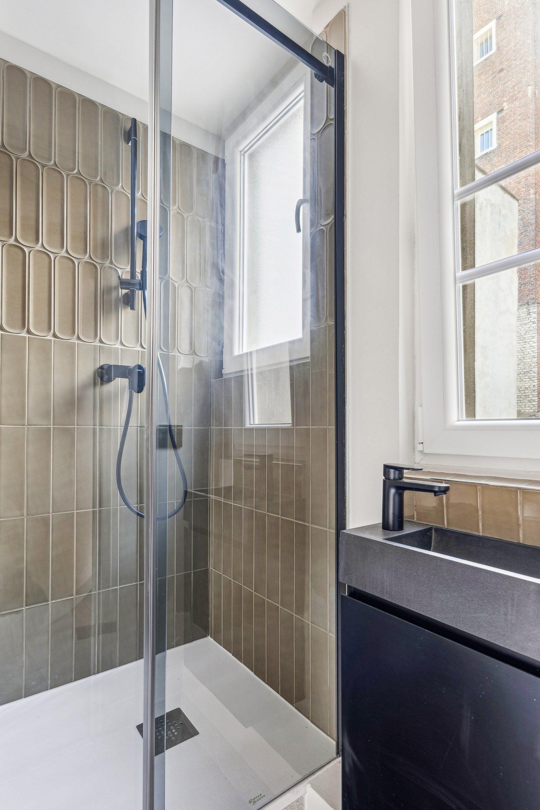 luxury apartment 4 Rooms for sale on PARIS (75007)