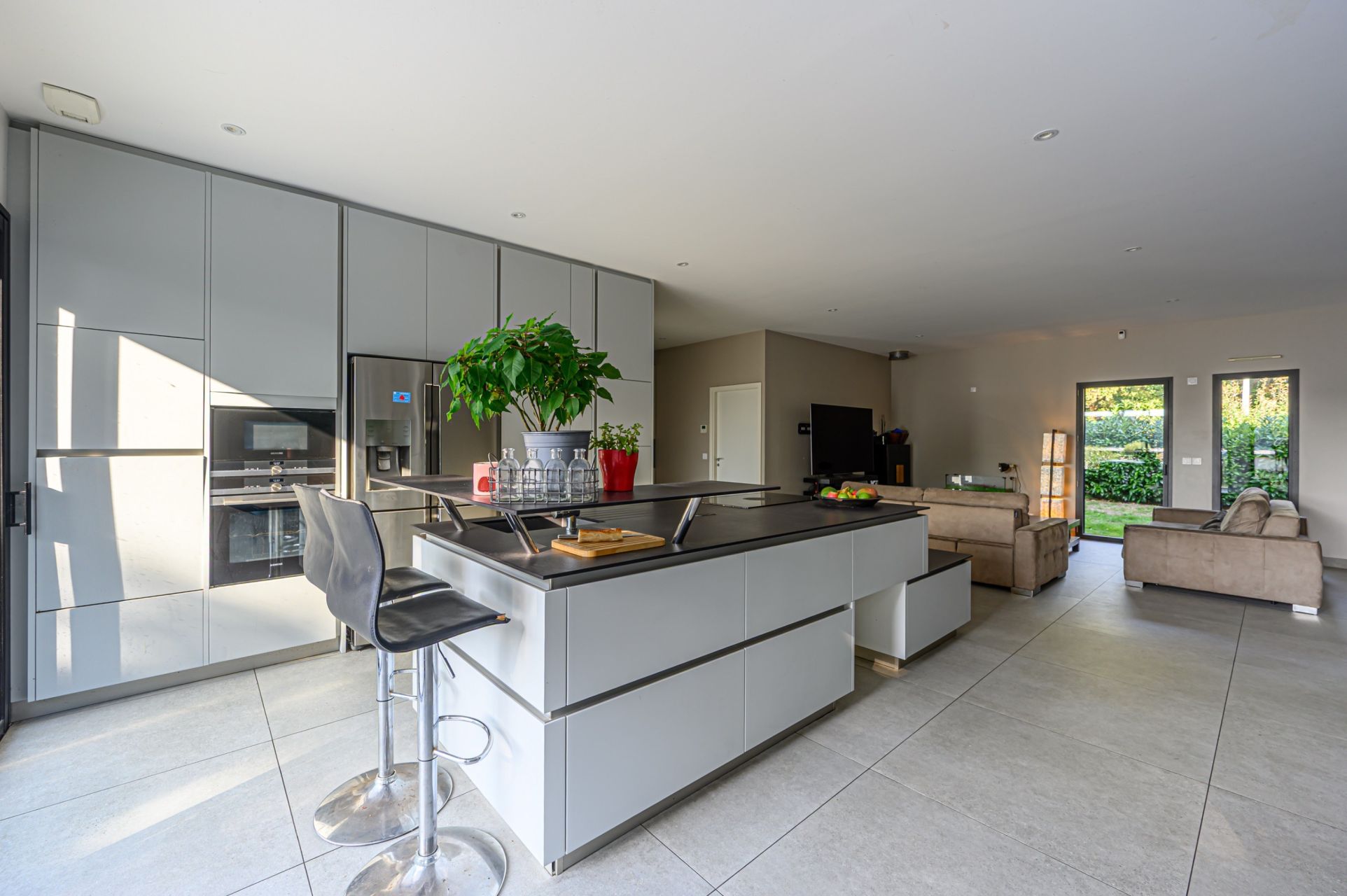 luxury house 9 Rooms for sale on LA BAULE (44500)