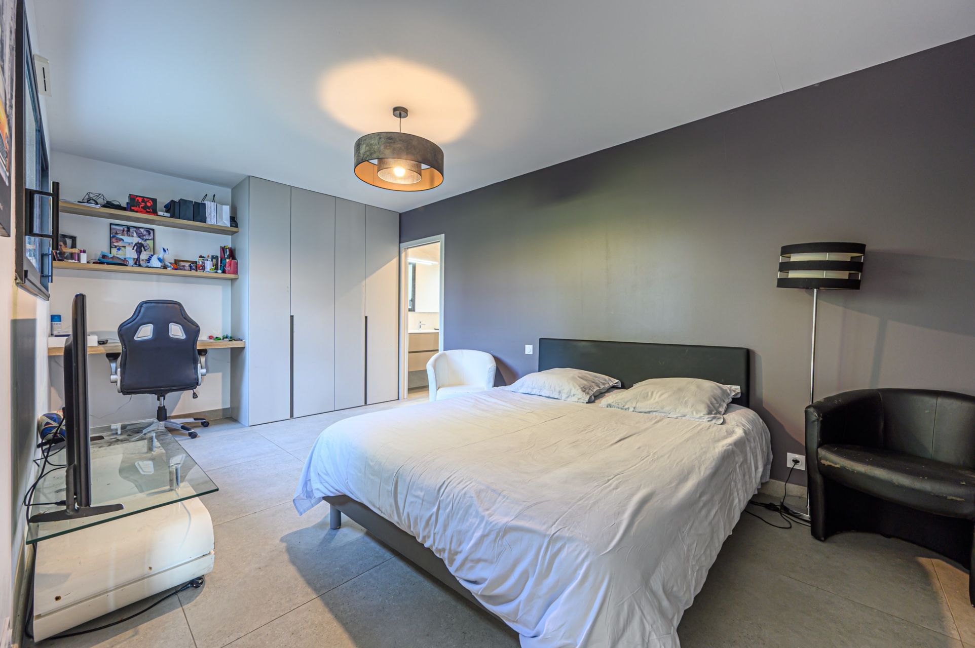 luxury house 9 Rooms for sale on LA BAULE (44500)