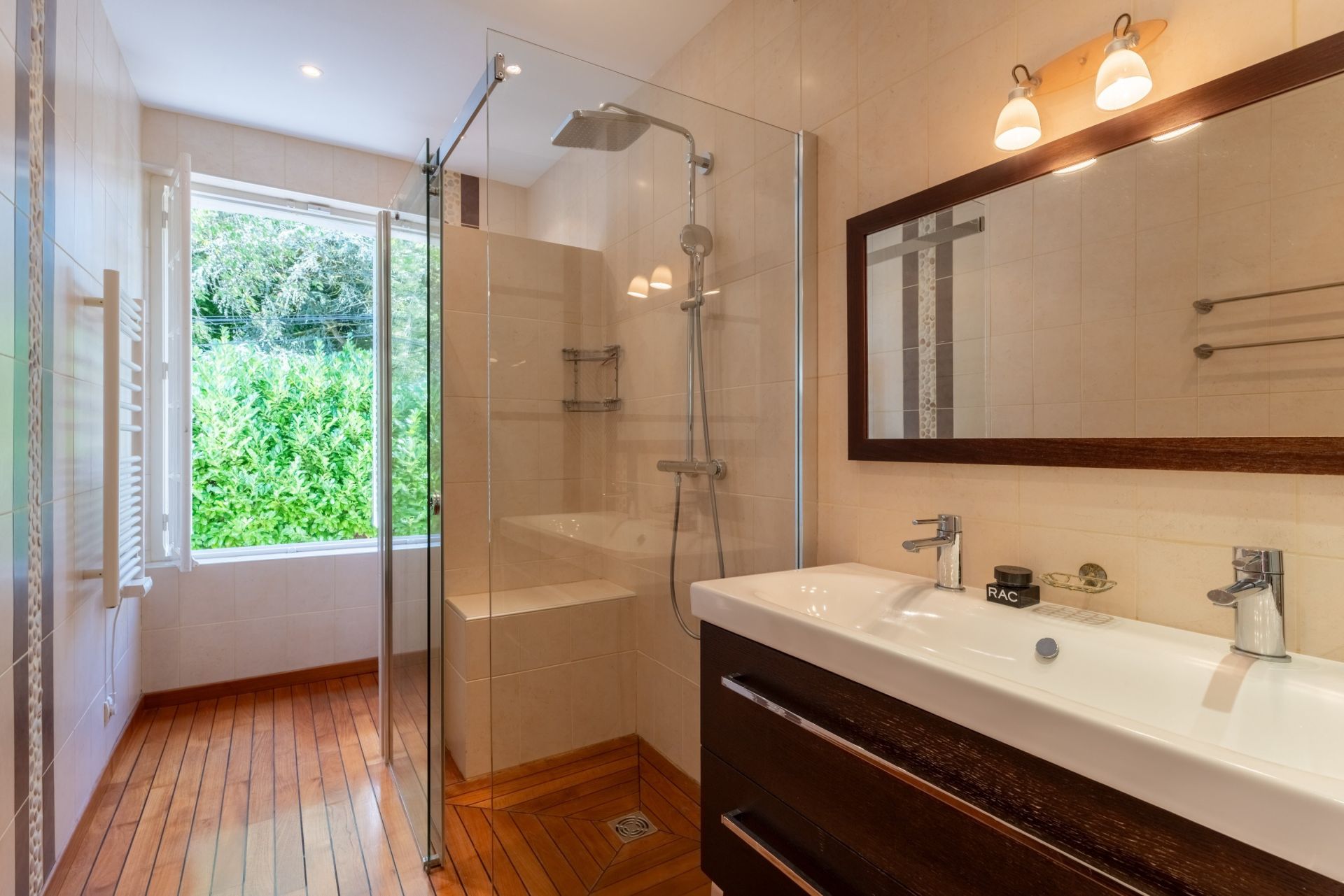 mansion 10 Rooms for sale on DOUDEVILLE (76560)