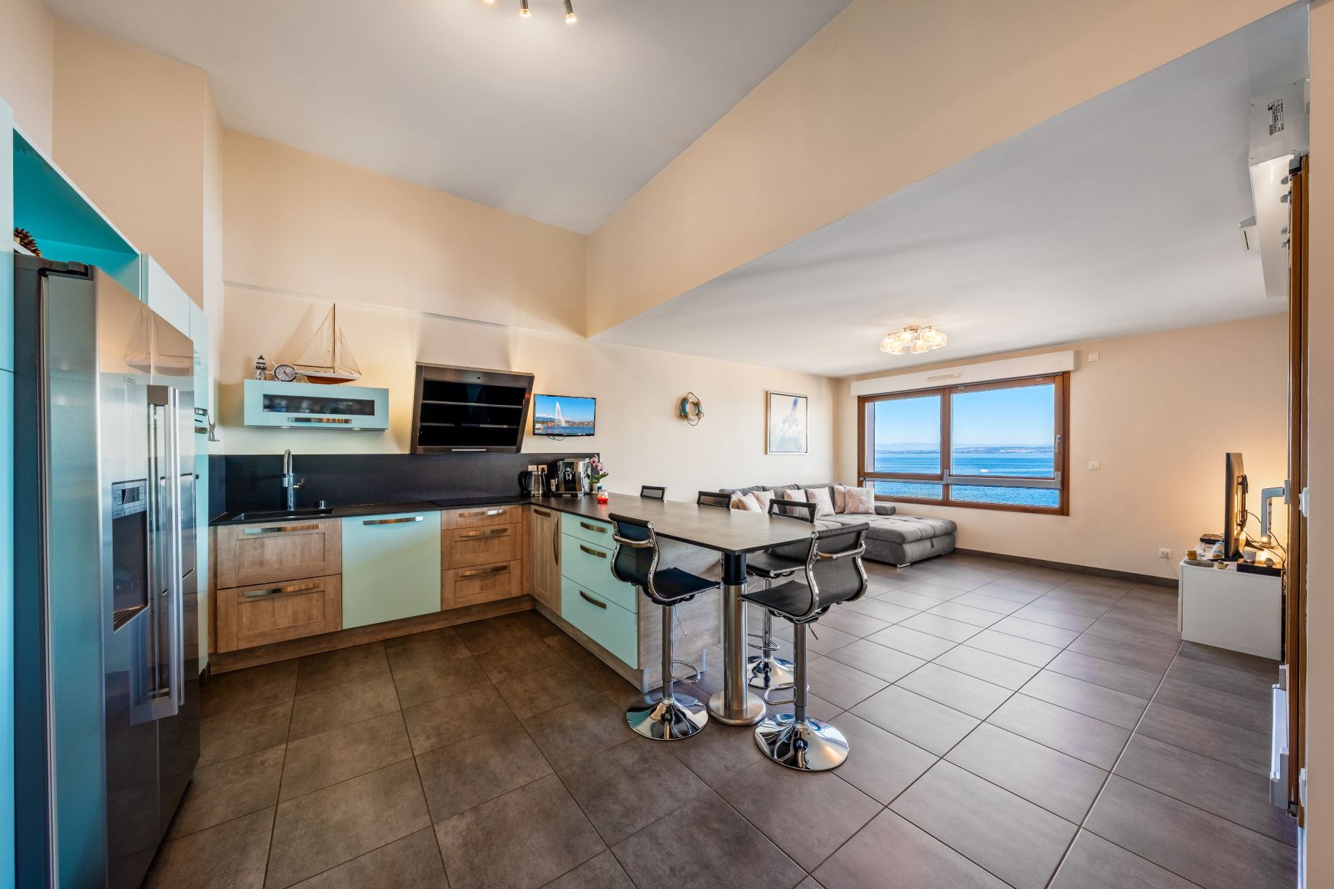 luxury apartment 4 Rooms for sale on AMPHION LES BAINS (74500)