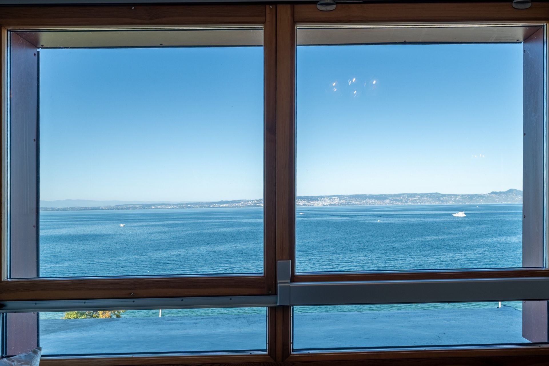 luxury apartment 4 Rooms for sale on AMPHION LES BAINS (74500)