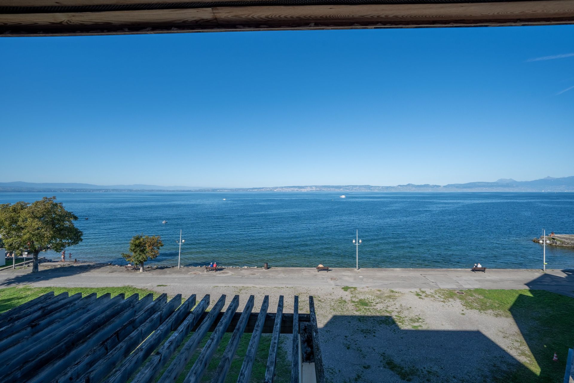 luxury apartment 4 Rooms for sale on AMPHION LES BAINS (74500)