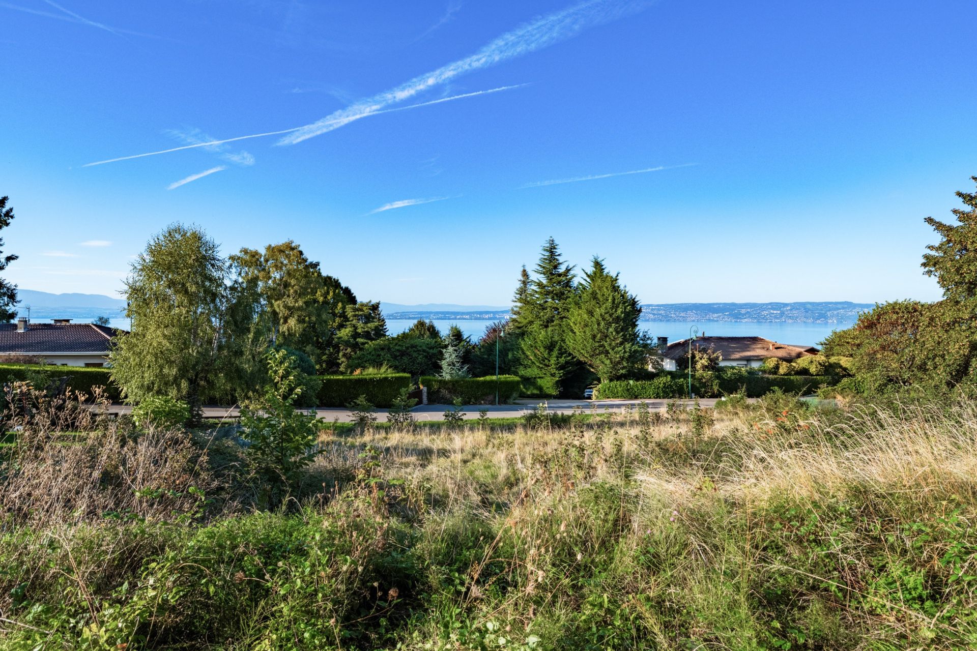 luxury house 8 Rooms for sale on NEUVECELLE (74500)