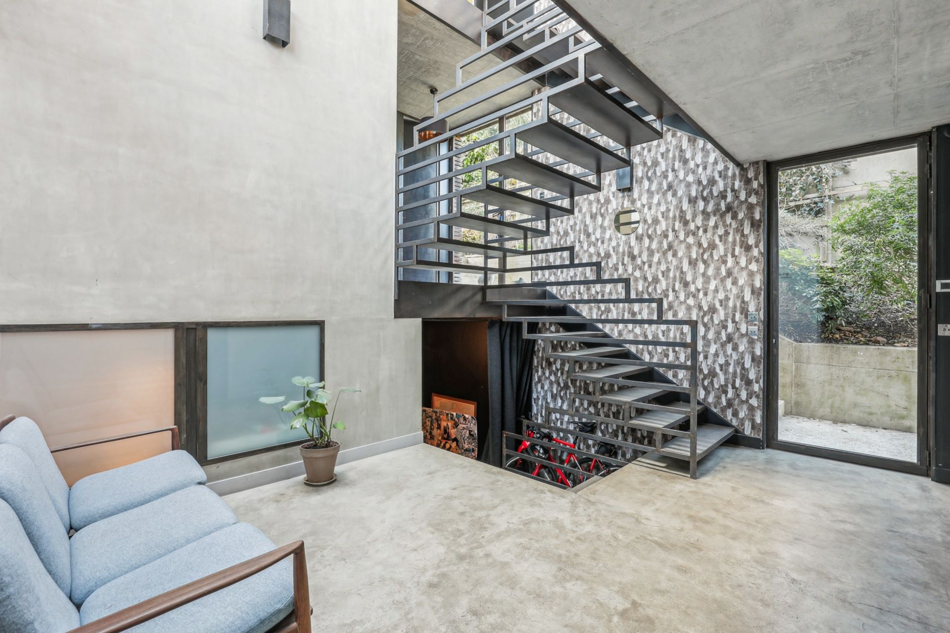 luxury house 9 Rooms for sale on MEUDON (92190)