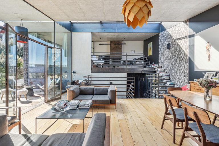 luxury house 9 Rooms for sale on MEUDON (92190)