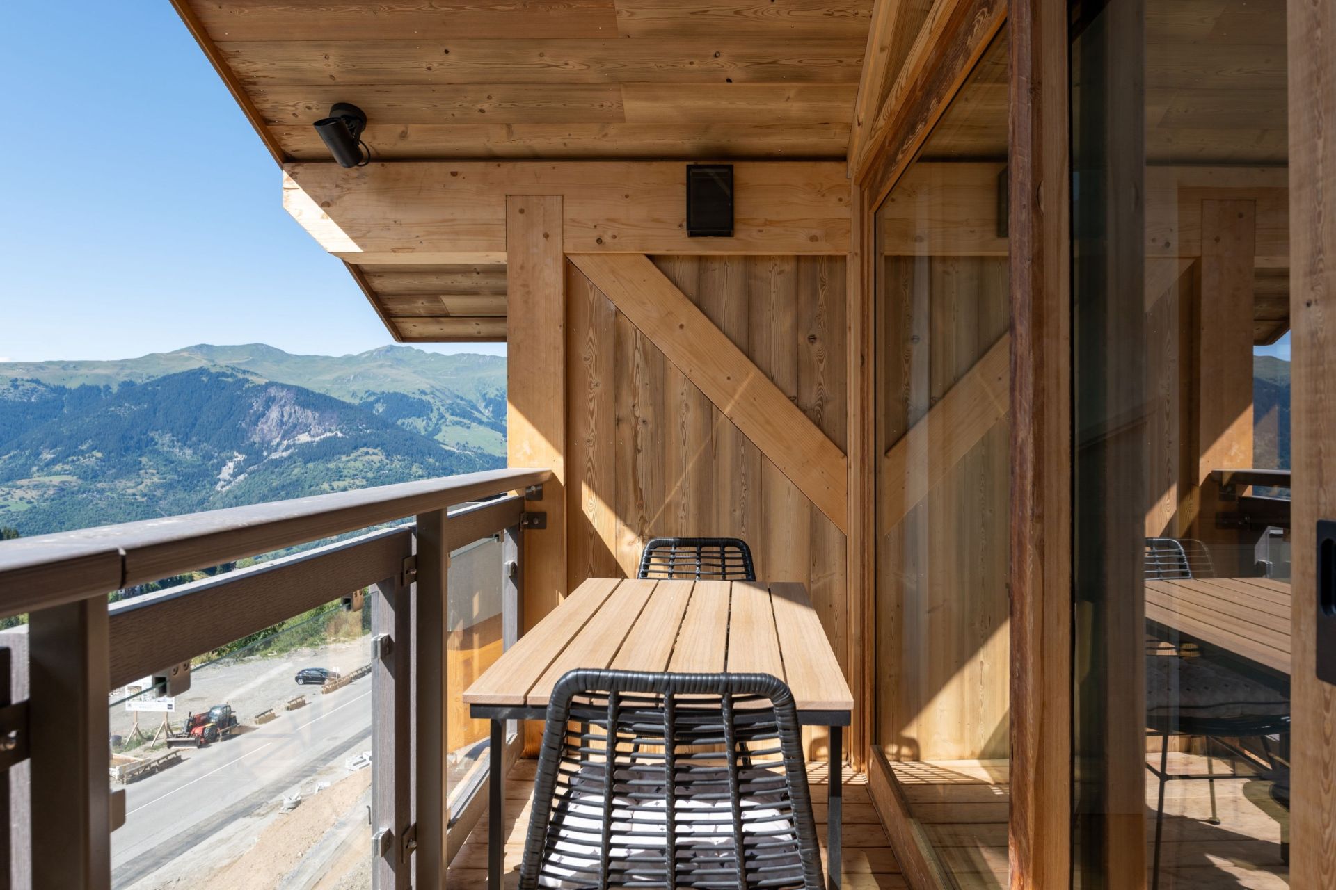 luxury apartment 6 Rooms for seasonal rent on COURCHEVEL MORIOND (73120)