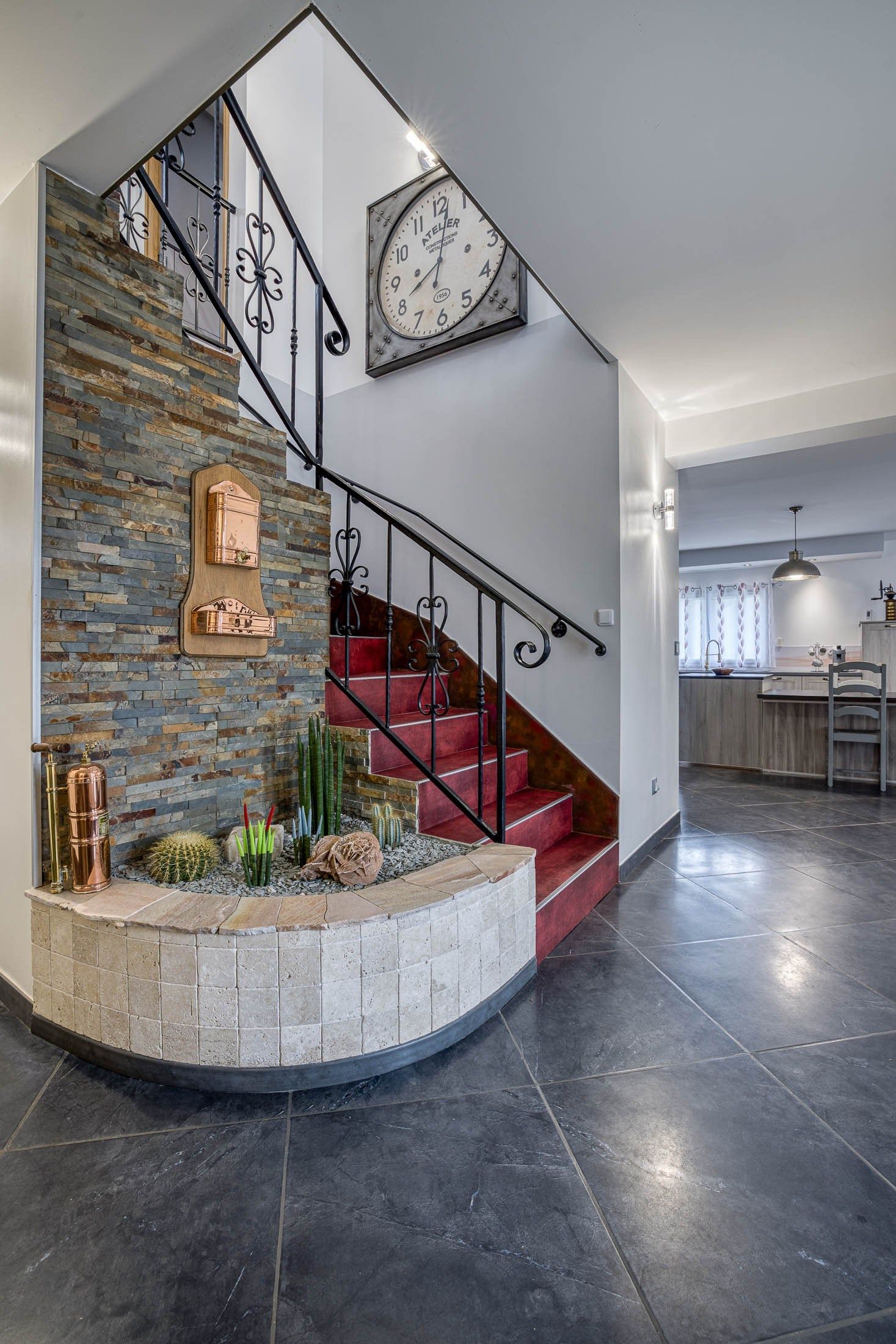 luxury house 6 Rooms for sale on LE BOURGET DU LAC (73370)