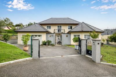 Sale Luxury house Le Bourget-du-Lac 6 Rooms 156 m²