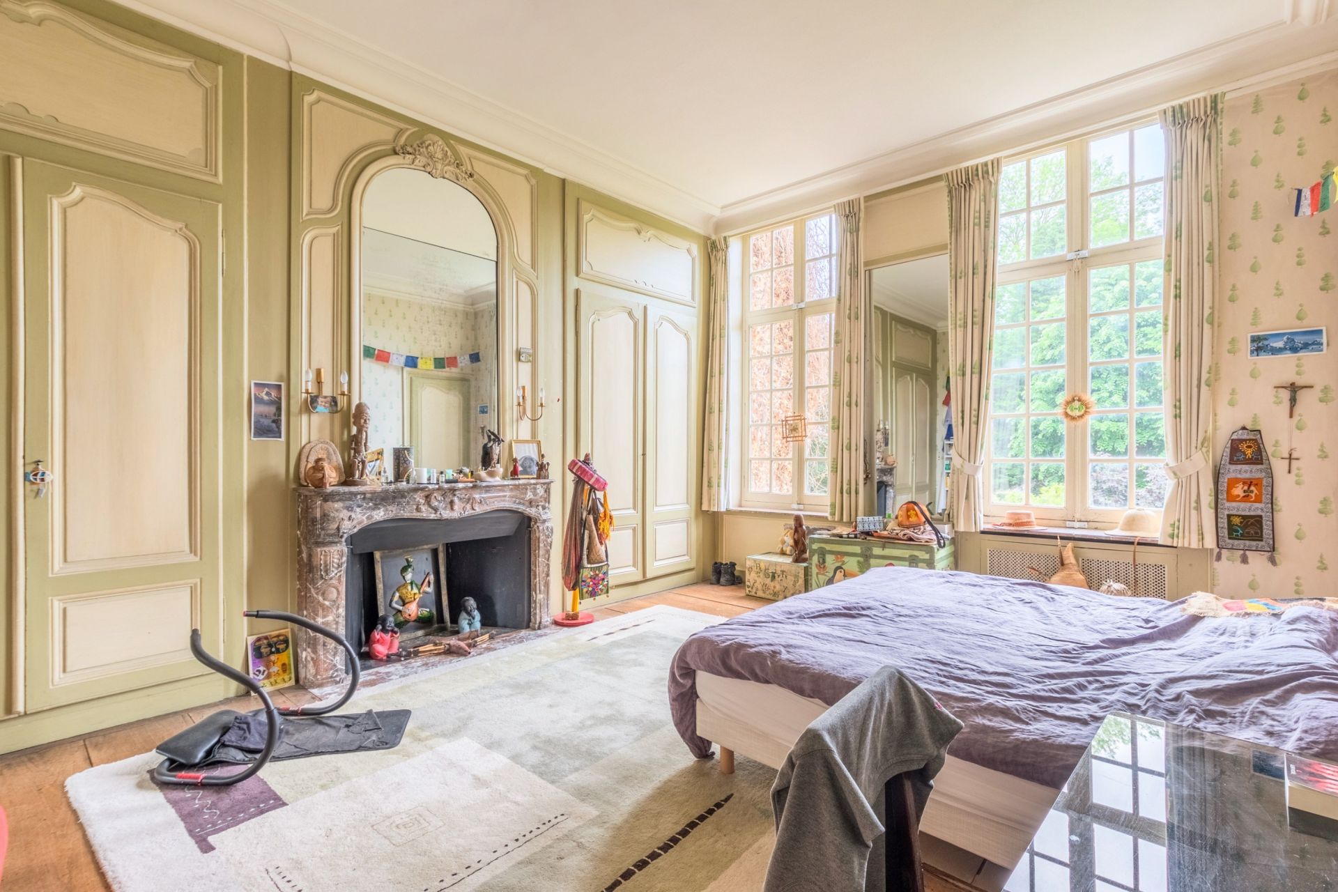 building for sale on LILLE (59000)