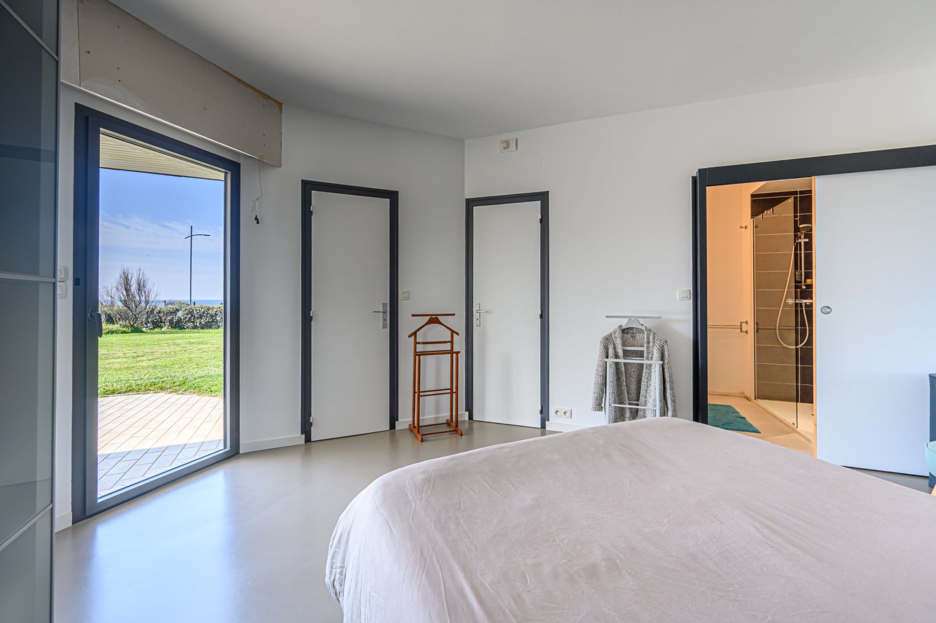 luxury house 5 Rooms for sale on LA TURBALLE (44420)