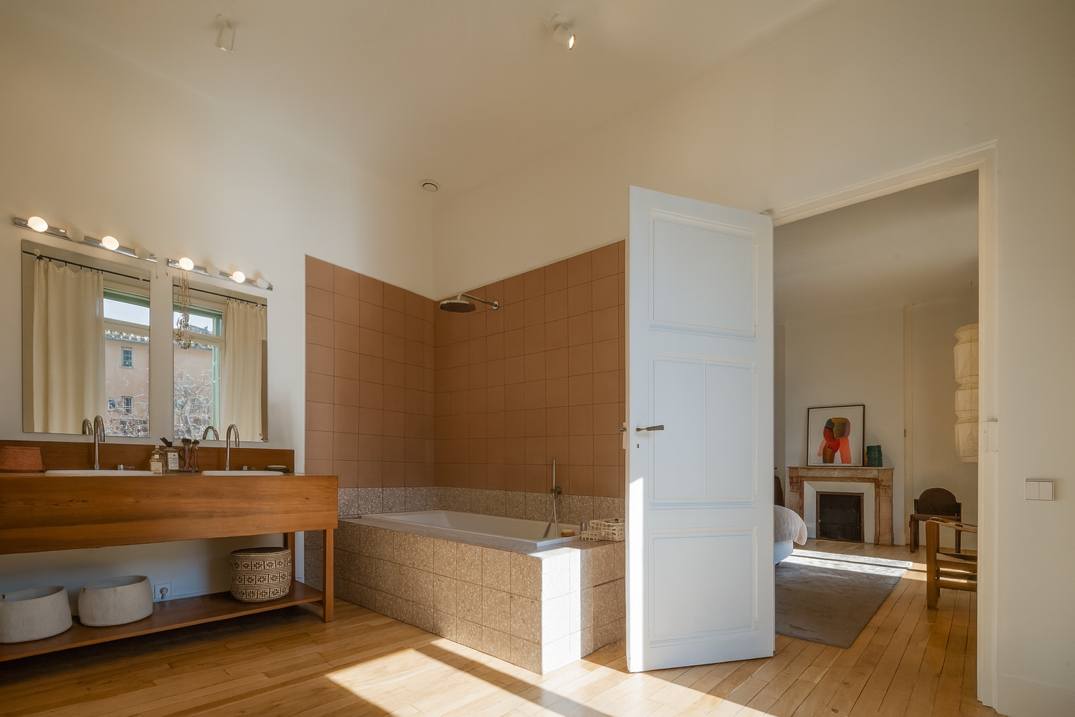 luxury house 7 Rooms for sale on PERPIGNAN (66000)