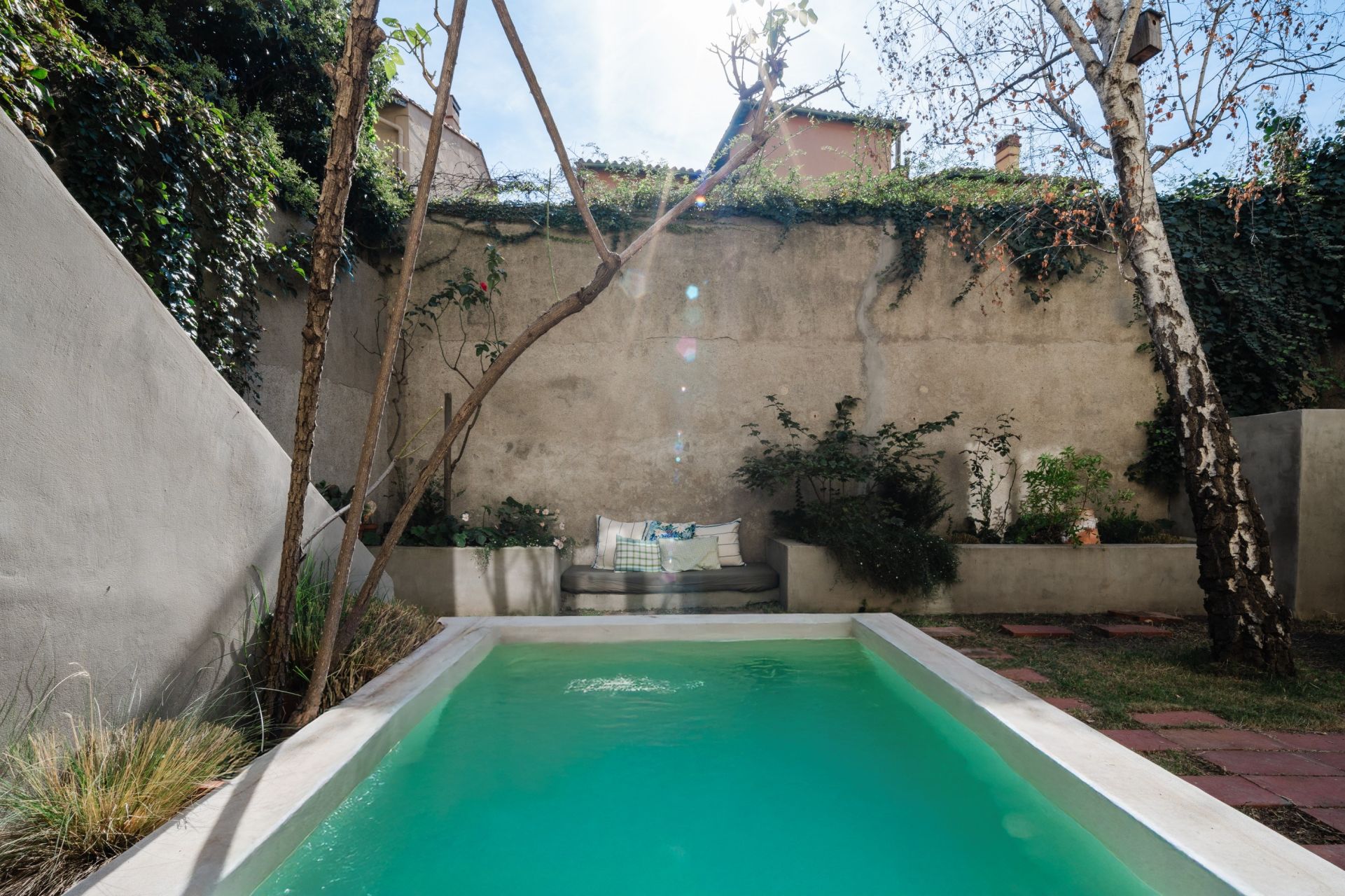 luxury house 7 Rooms for sale on PERPIGNAN (66000)