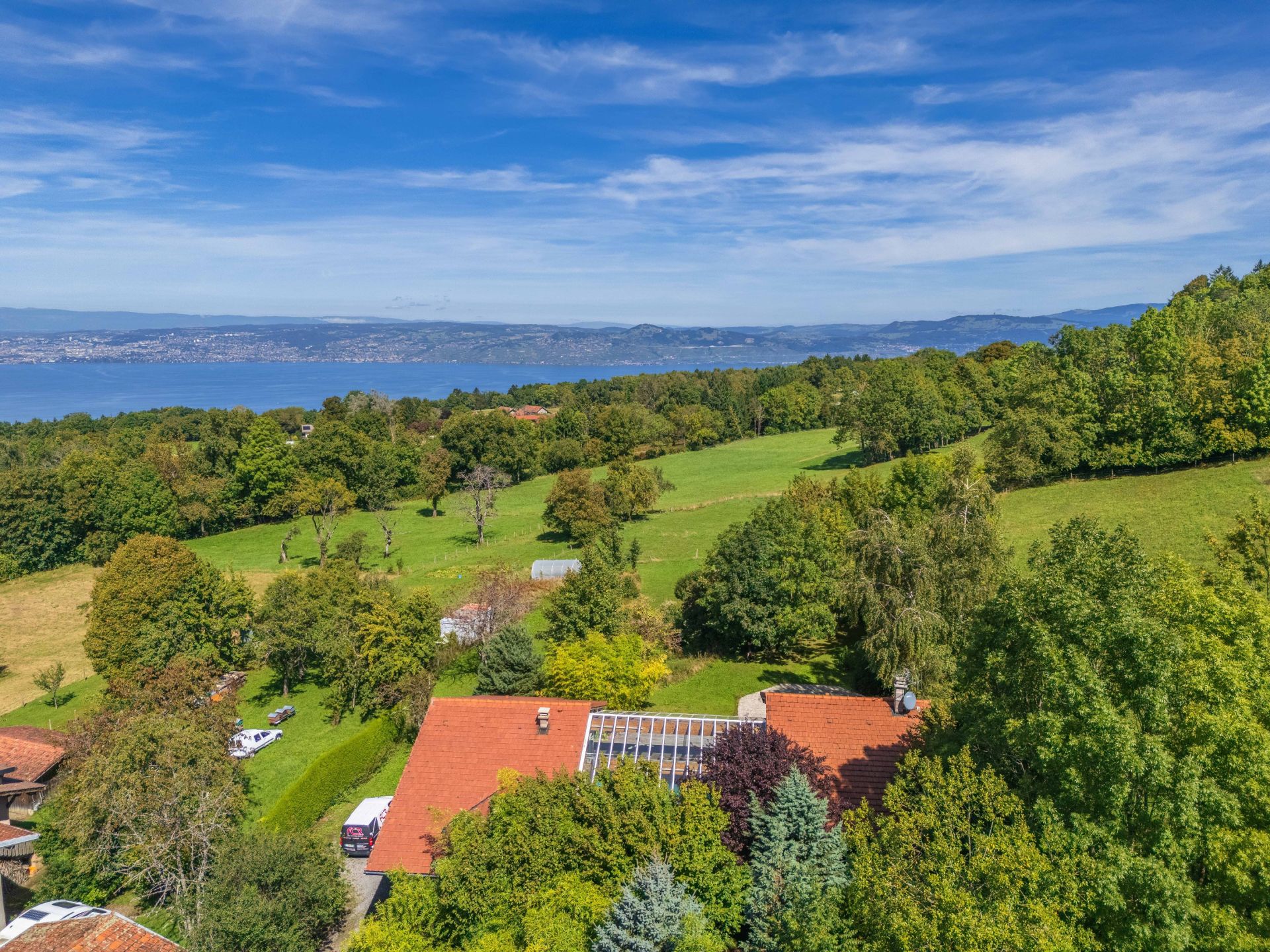 luxury house 6 Rooms for sale on ST PAUL EN CHABLAIS (74500)