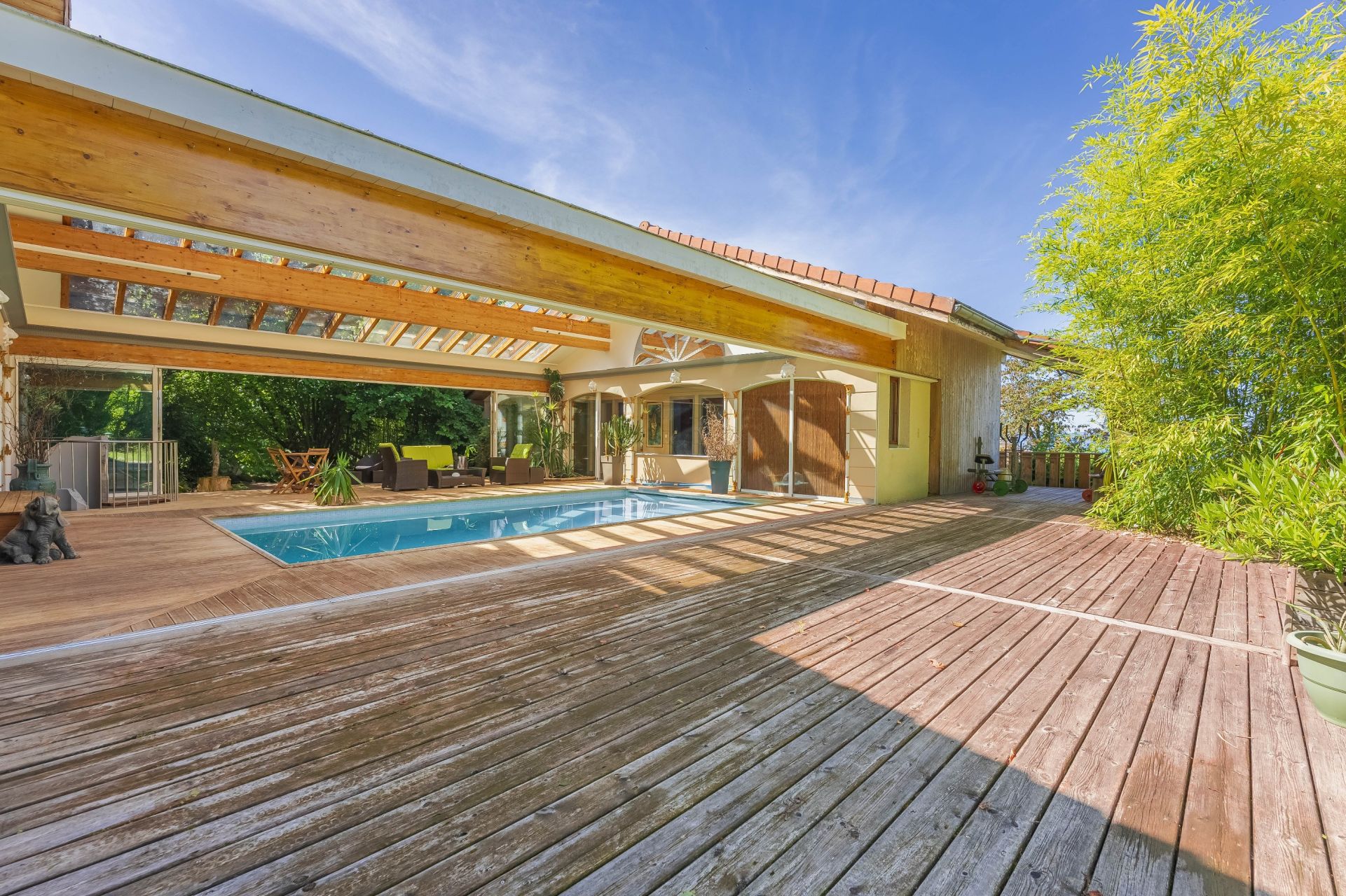 maison de luxe 6 Pièces en vente sur ST PAUL EN CHABLAIS (74500)