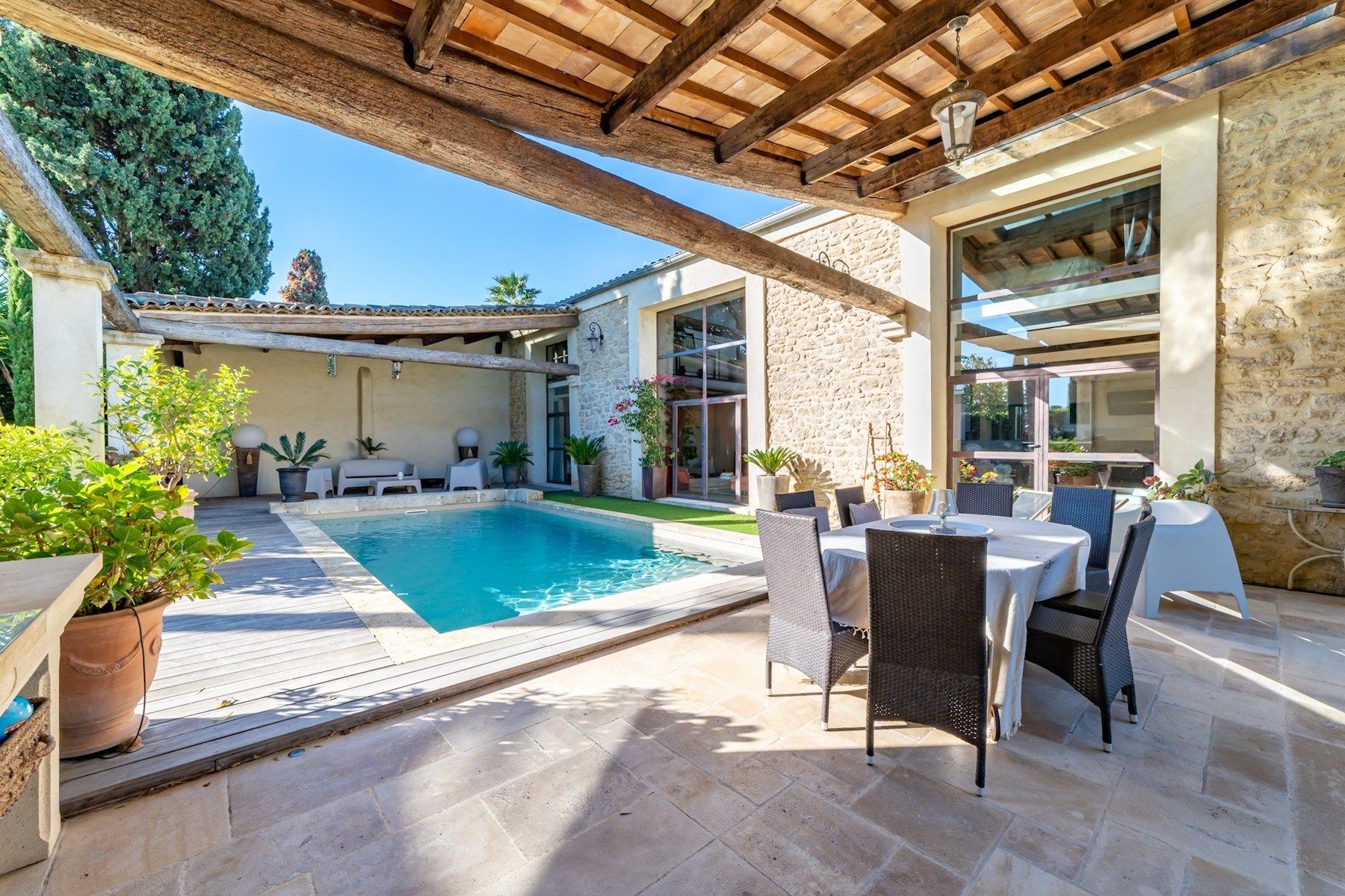 maison de luxe 8 Pièces en vente sur PIGNAN (34570)