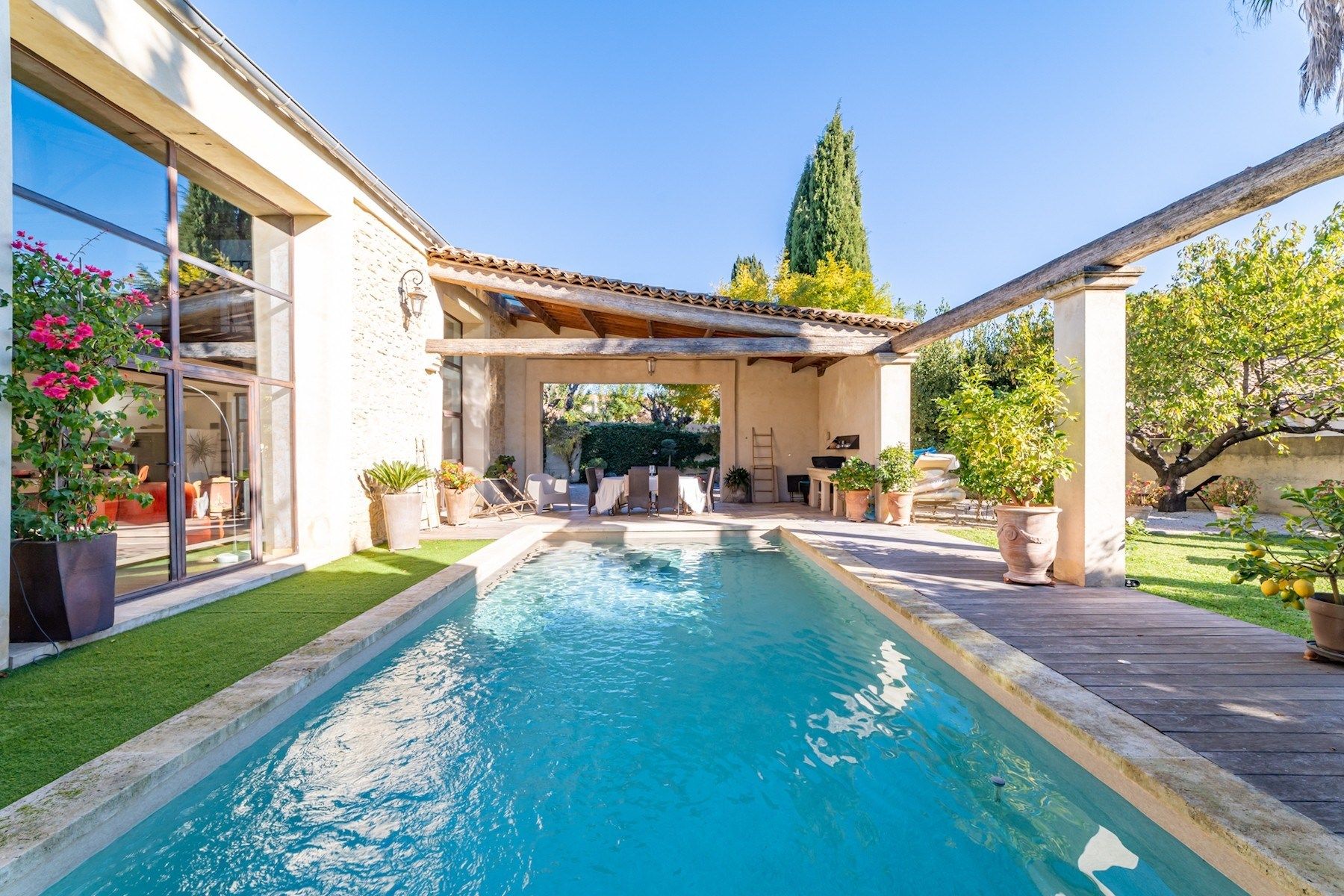 maison de luxe 8 Pièces en vente sur PIGNAN (34570)