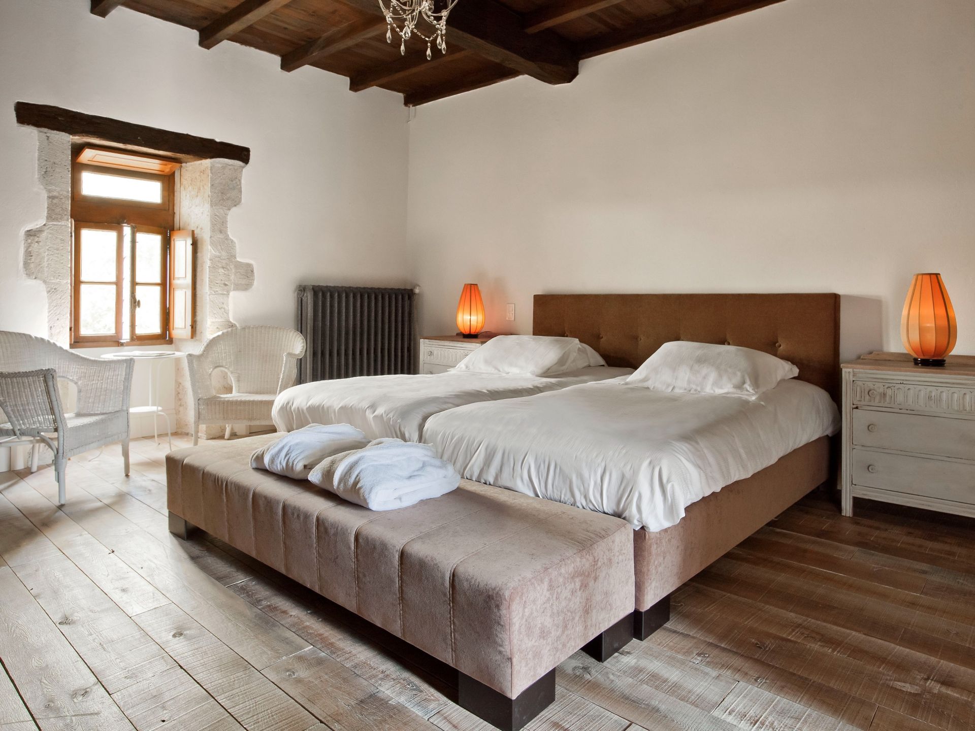 château 12 Pièces en vente sur ST CAPRAIS DE LERM (47270)