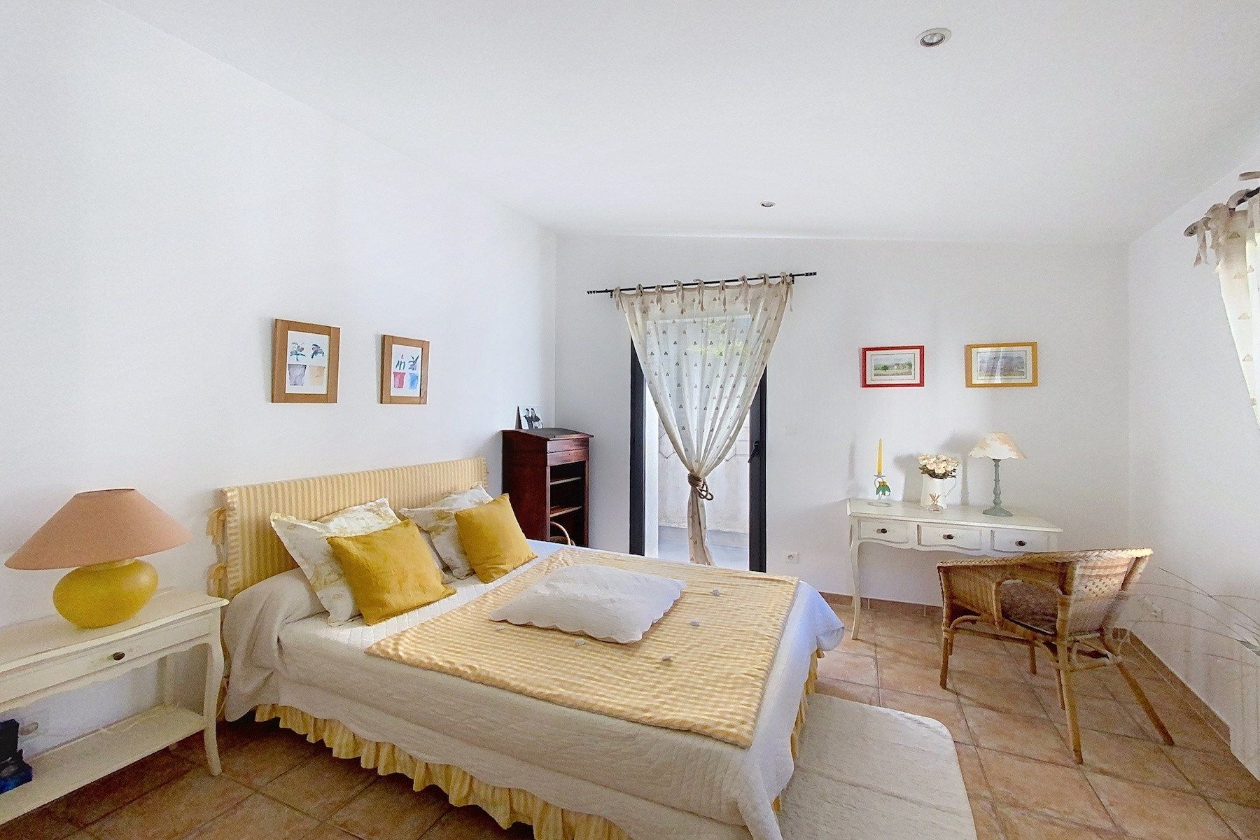 maison de ville 5 Pièces en vente sur NIMES (30000)