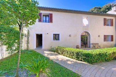 Vente Maison de ville Nîmes 5 Pièces 167 m²