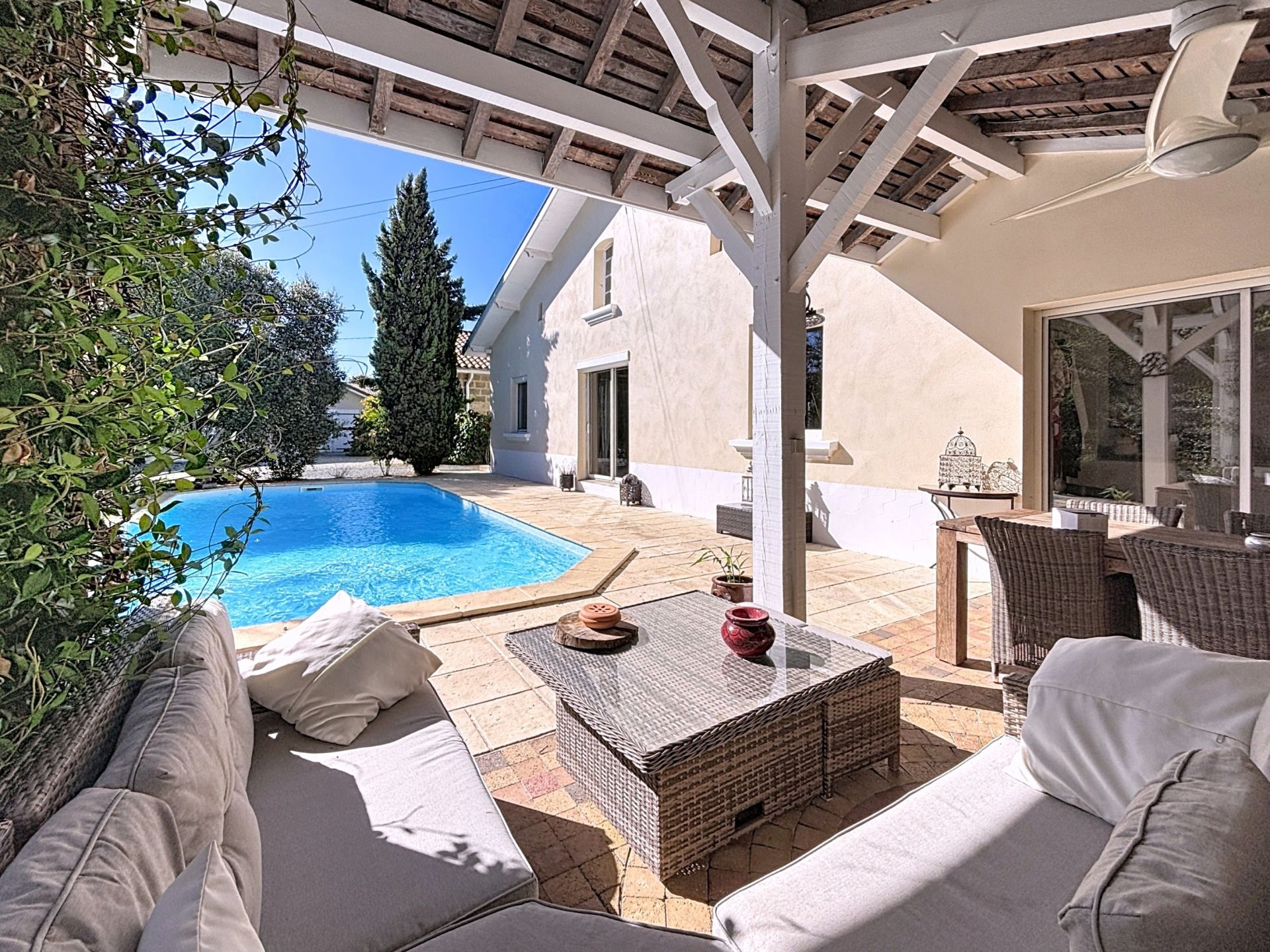 maison de luxe 6 Pièces en vente sur SORT EN CHALOSSE (40180)