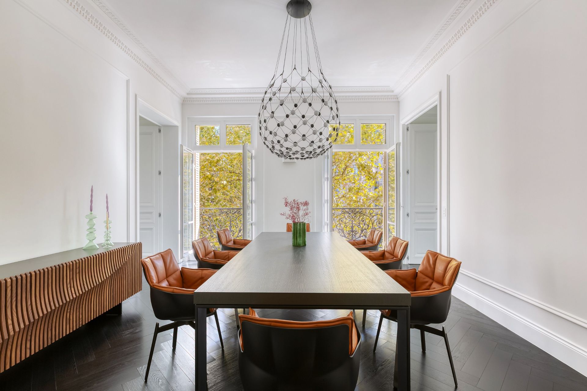 luxury apartment 7 Rooms for sale on PARIS (75016)