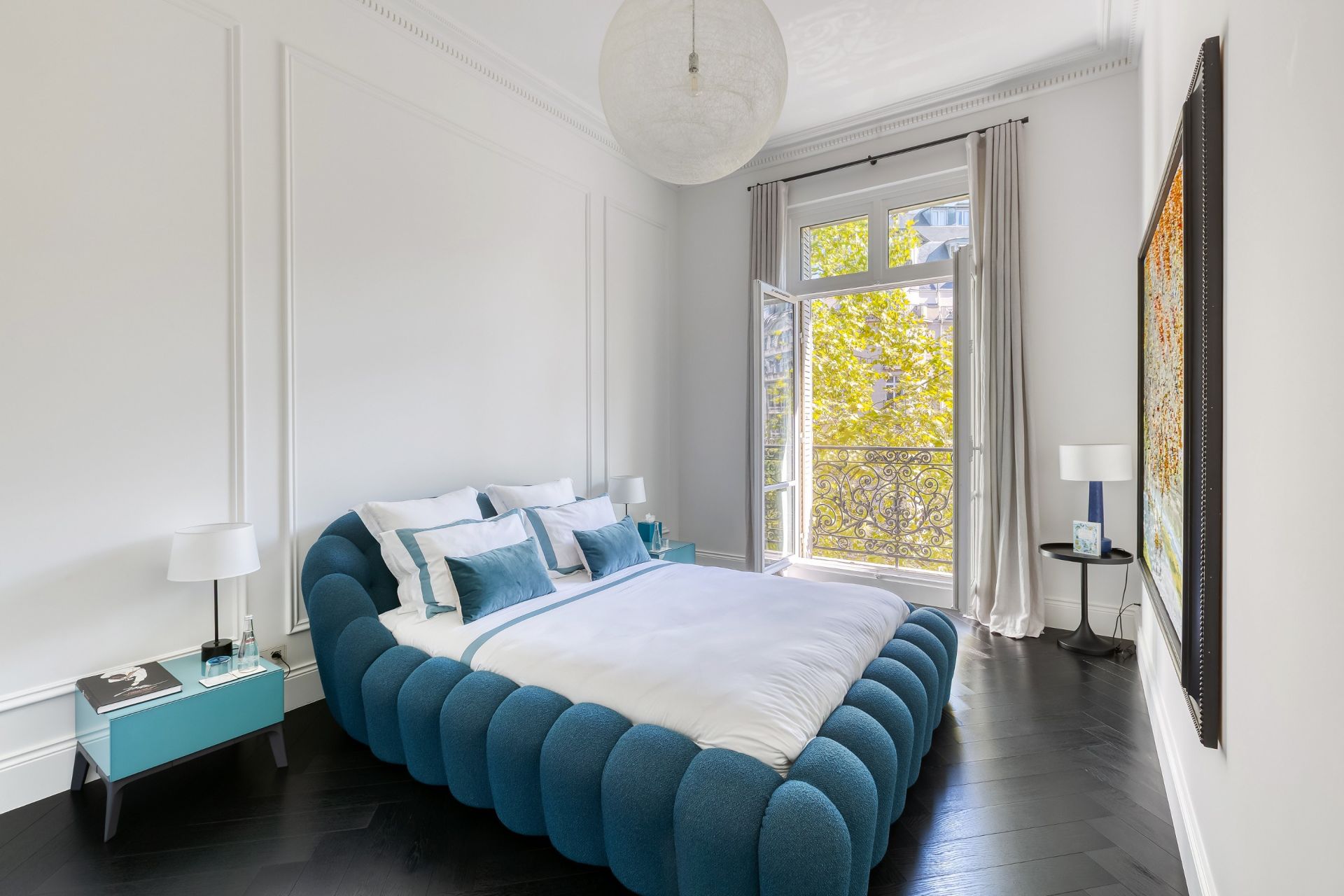 luxury apartment 7 Rooms for sale on PARIS (75016)