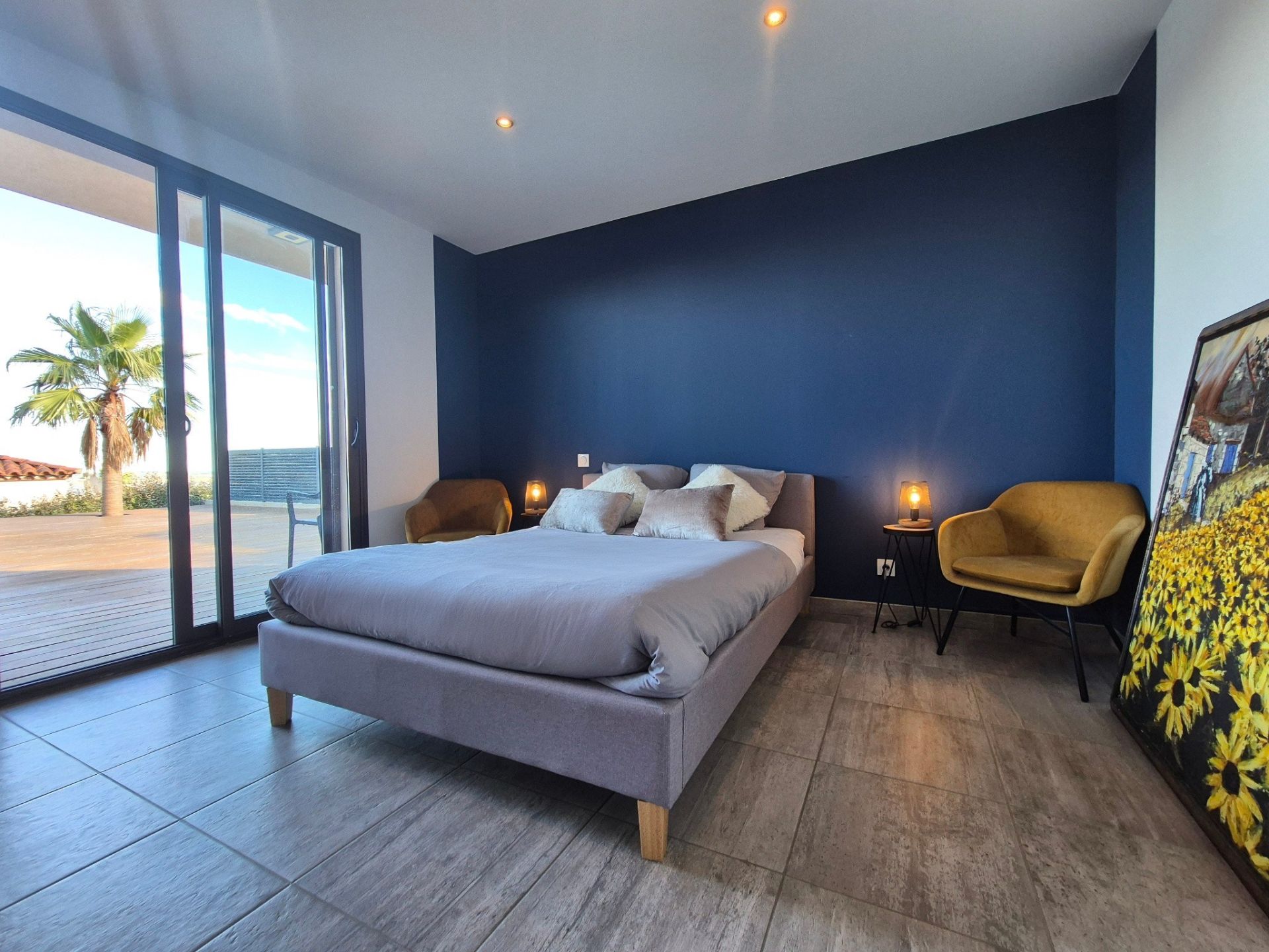 luxury house 6 Rooms for sale on NARBONNE (11100)