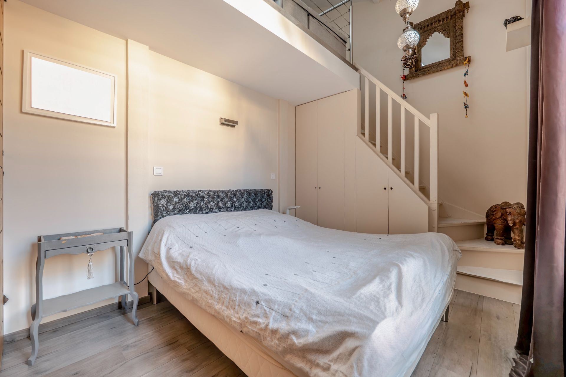 luxury apartment 4 Rooms for sale on PARIS (75003)
