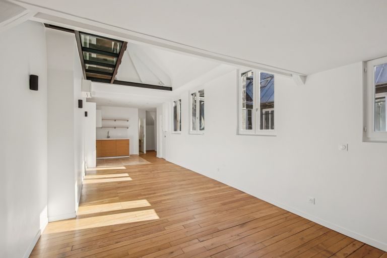 luxury apartment 3 Rooms for sale on PARIS (75007)