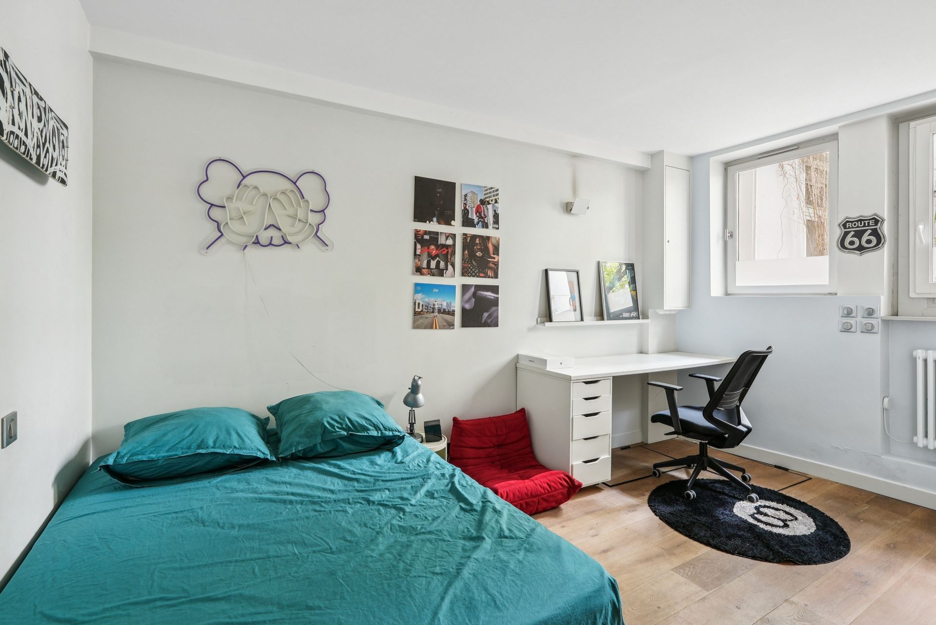 luxury apartment 5 Rooms for sale on PARIS (75011)