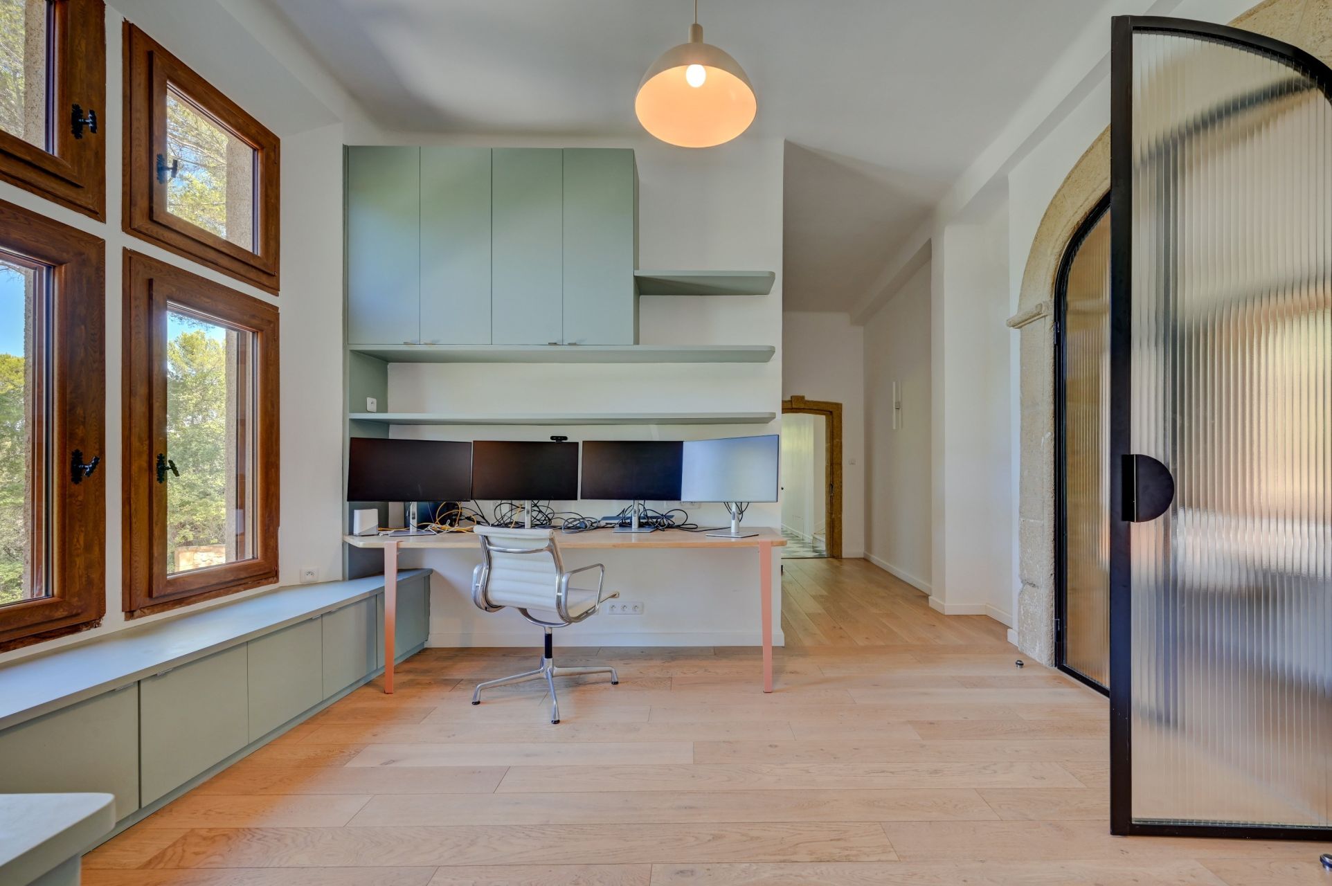 luxury house 20 Rooms for sale on AIX EN PROVENCE (13100)