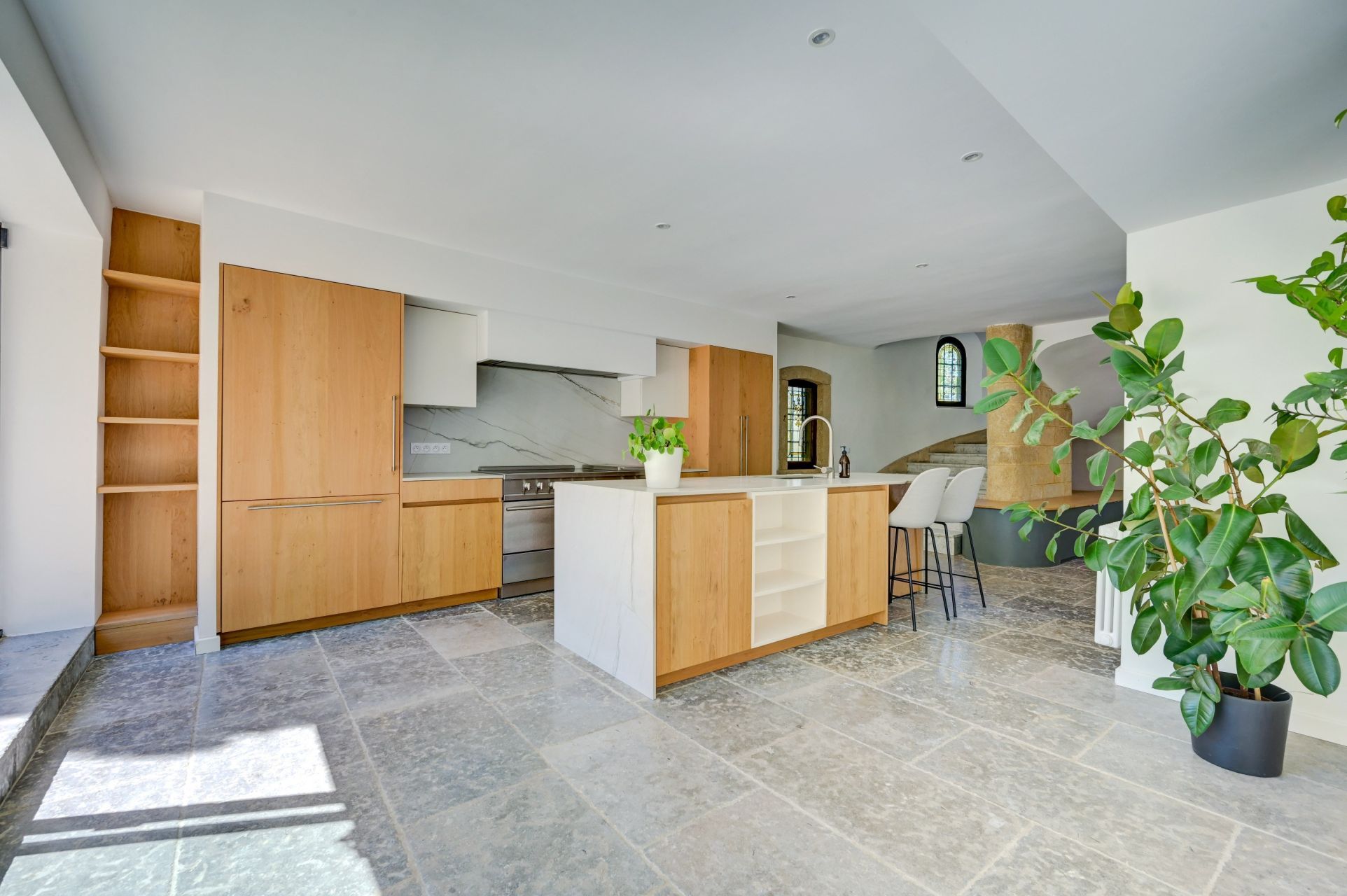 luxury house 20 Rooms for sale on AIX EN PROVENCE (13100)