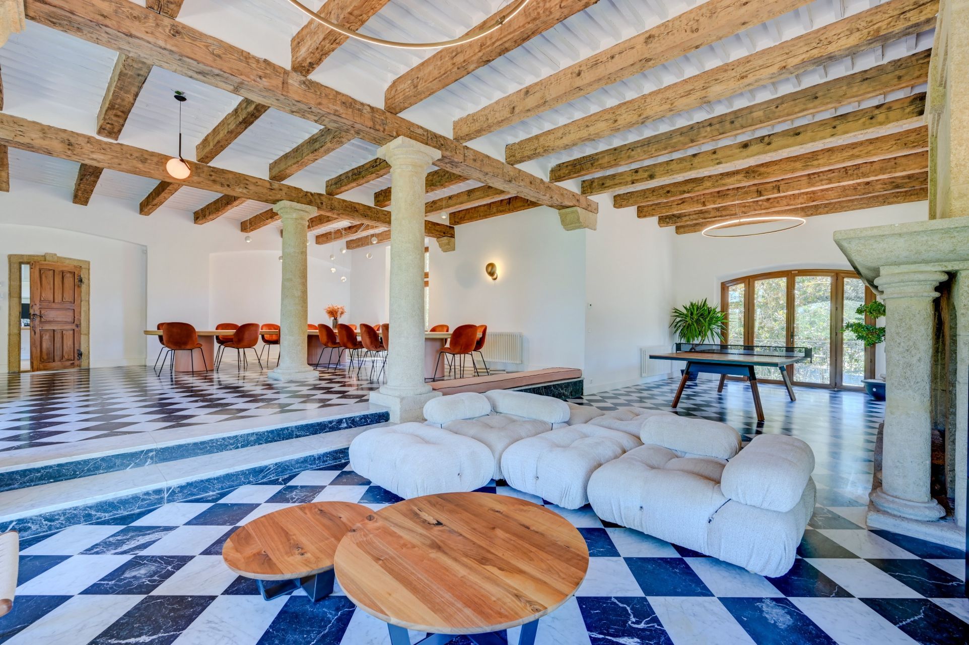 luxury house 20 Rooms for sale on AIX EN PROVENCE (13100)