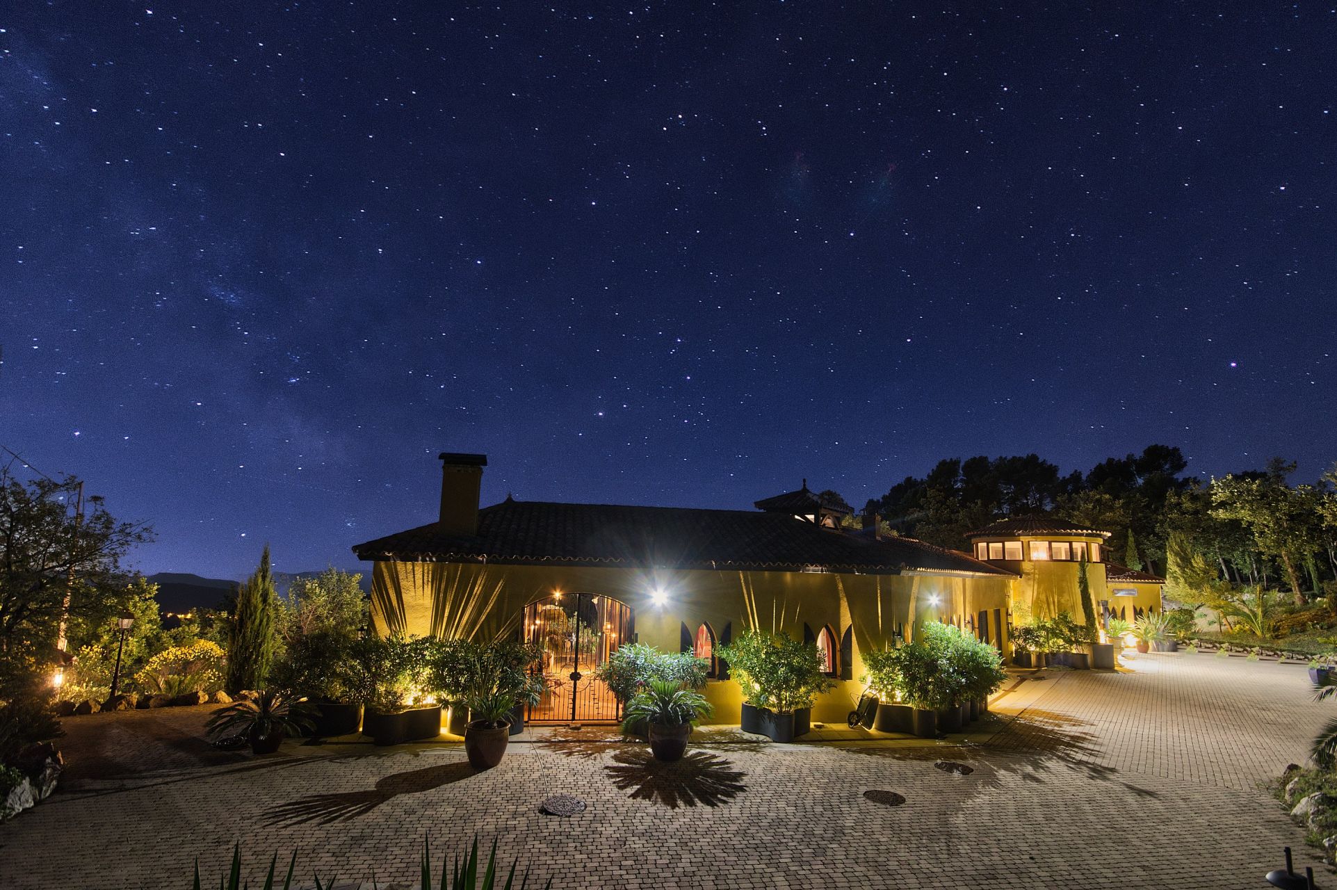 maison contemporaine 11 Pièces en vente sur BARGEMON (83830)