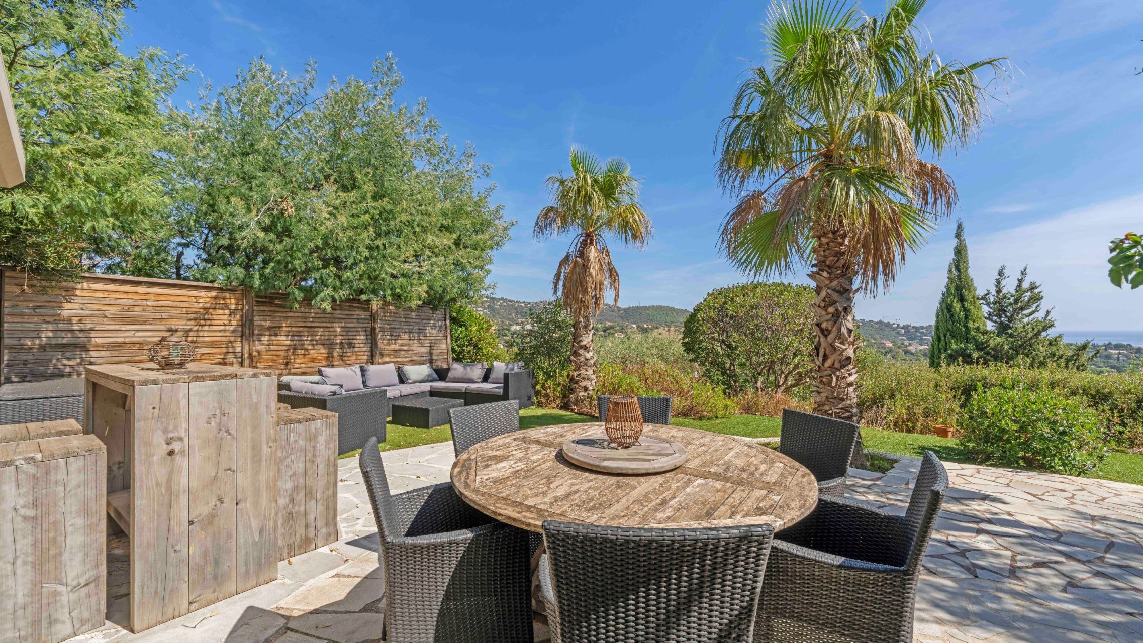 villa de luxe 7 Pièces en vente sur LES ISSAMBRES (83380)