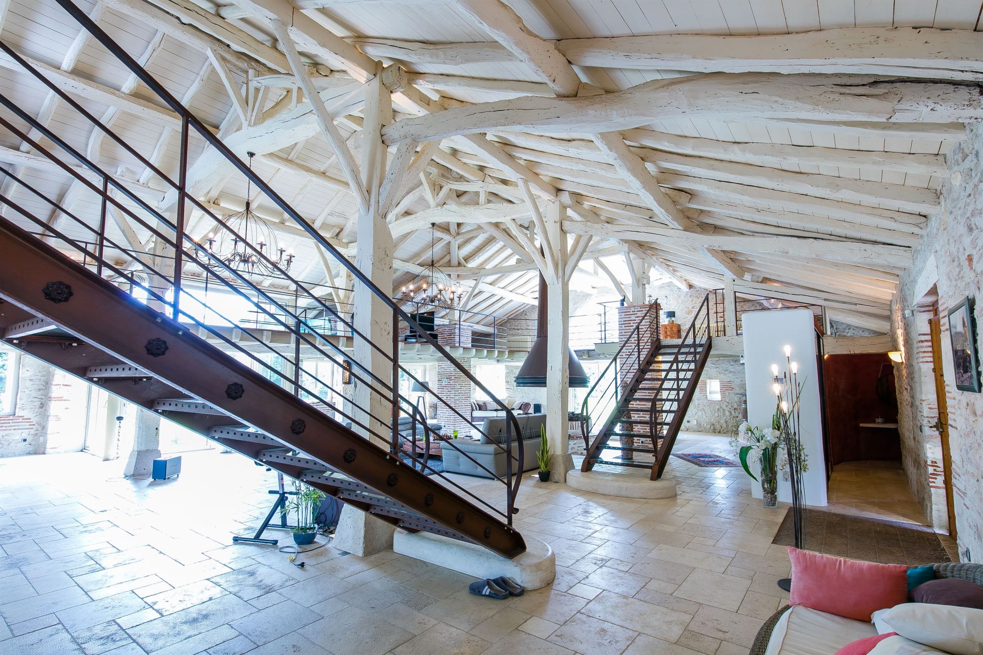 luxury house 10 Rooms for sale on VILLENEUVE SUR LOT (47300)