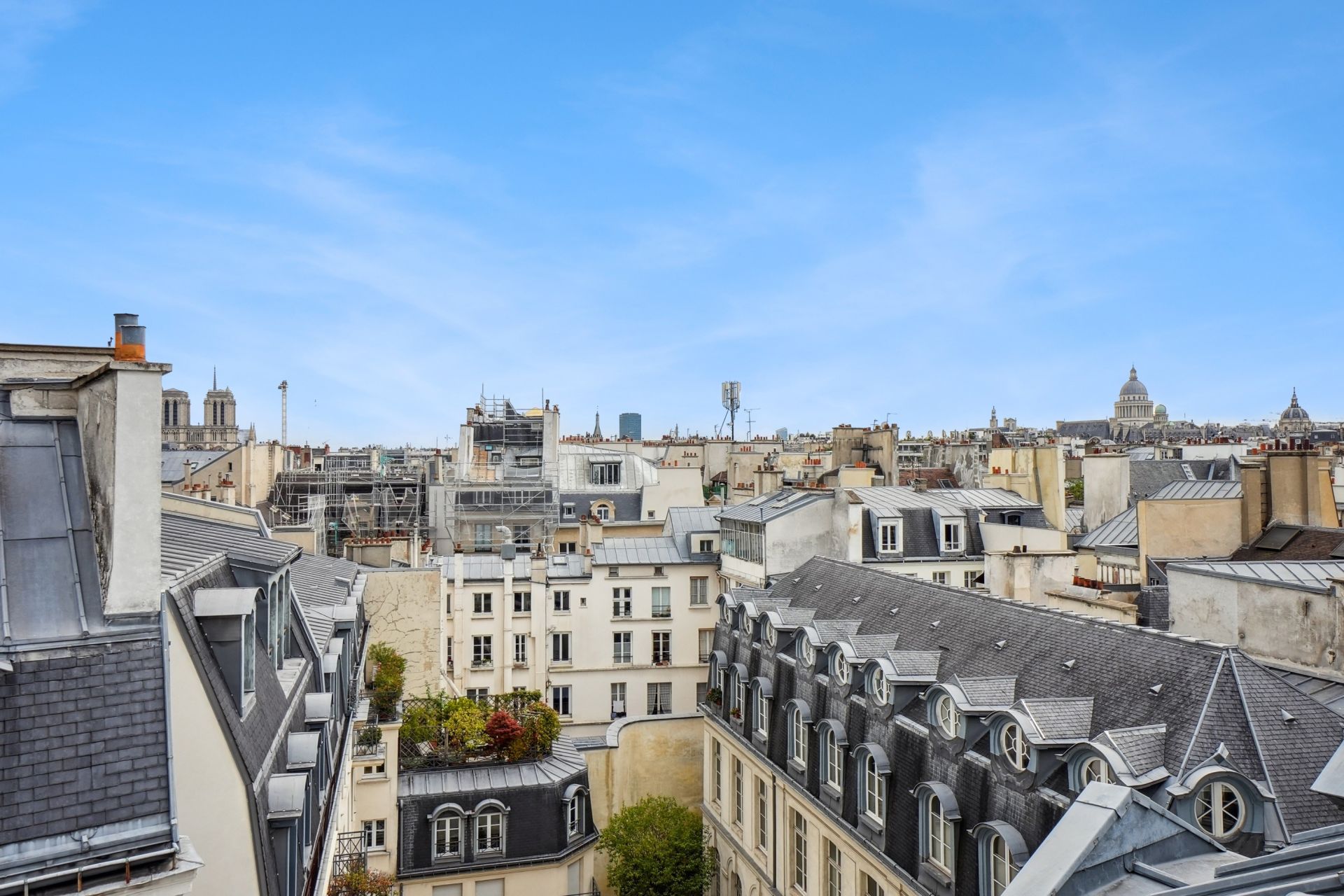 luxury apartment 4 Rooms for sale on PARIS (75006)