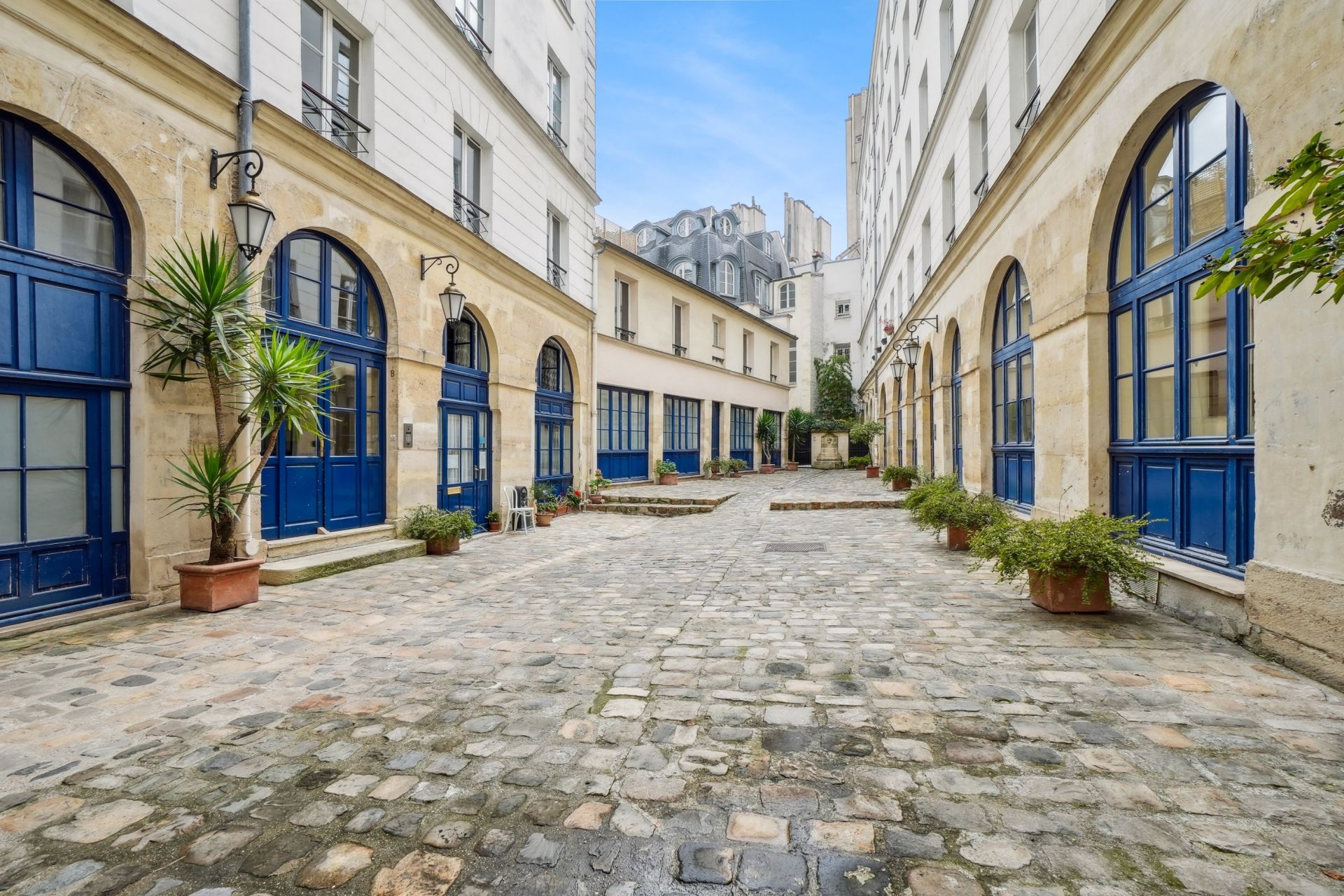 luxury apartment 4 Rooms for sale on PARIS (75006)