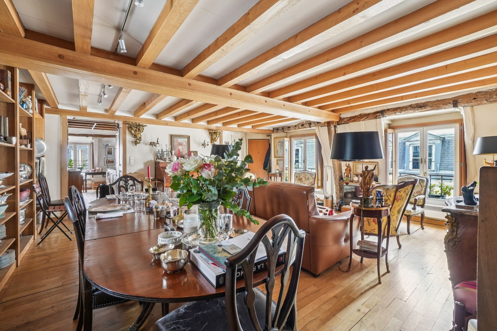 luxury apartment 4 Rooms for sale on PARIS (75006)