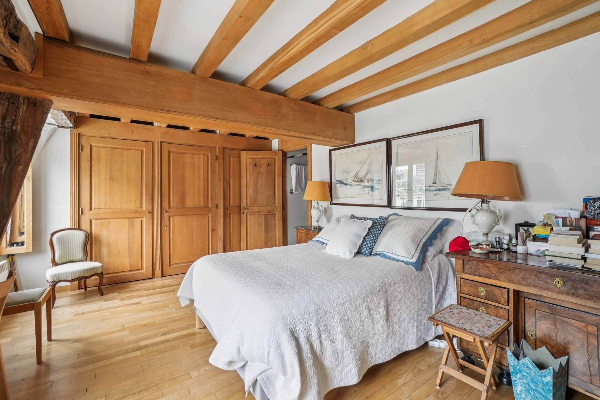 luxury apartment 4 Rooms for sale on PARIS (75006)