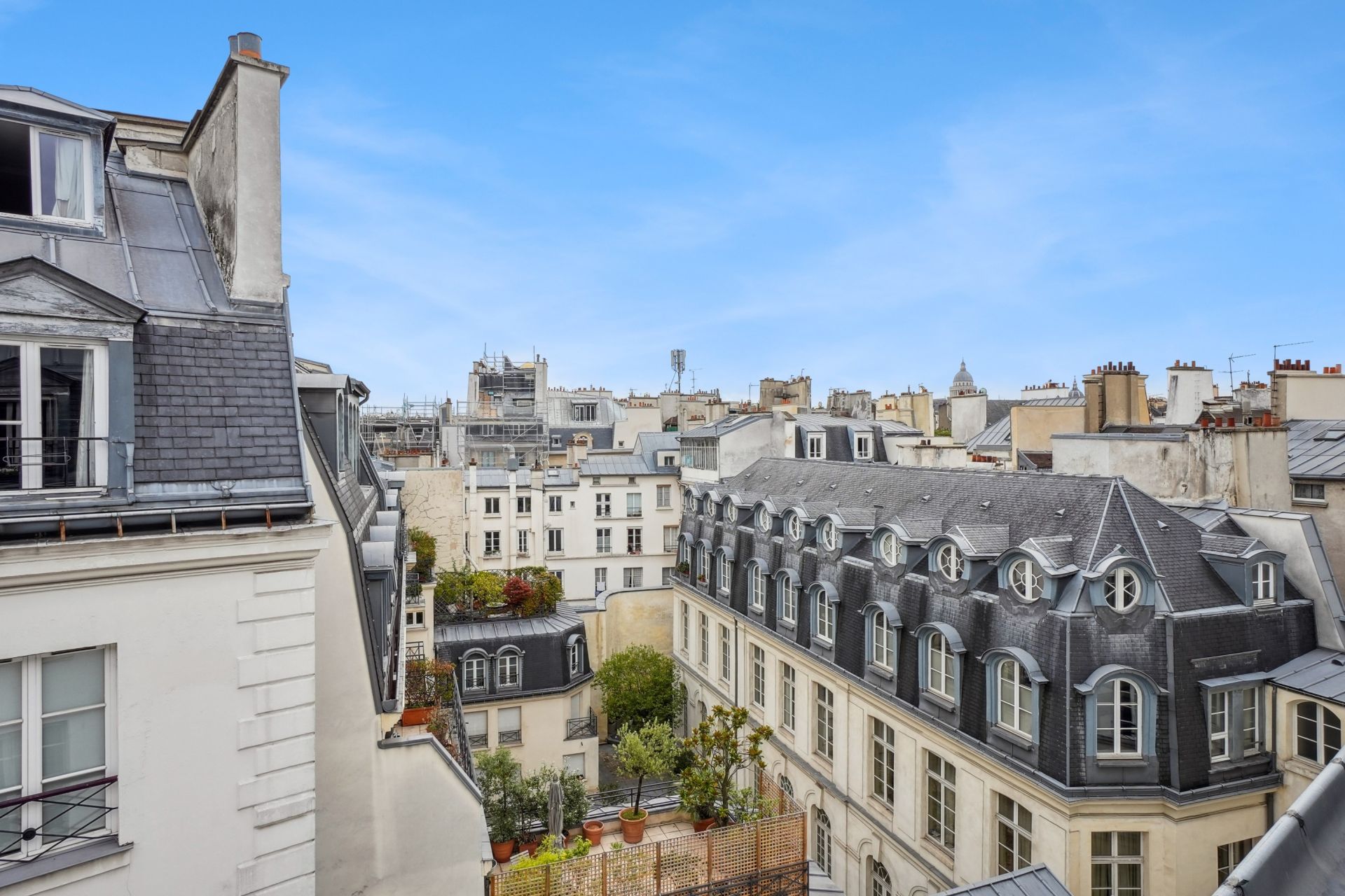 luxury apartment 4 Rooms for sale on PARIS (75006)
