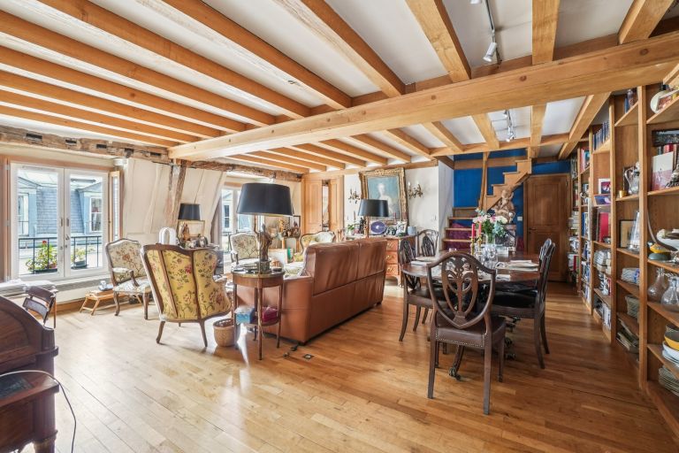luxury apartment 4 Rooms for sale on PARIS (75006)