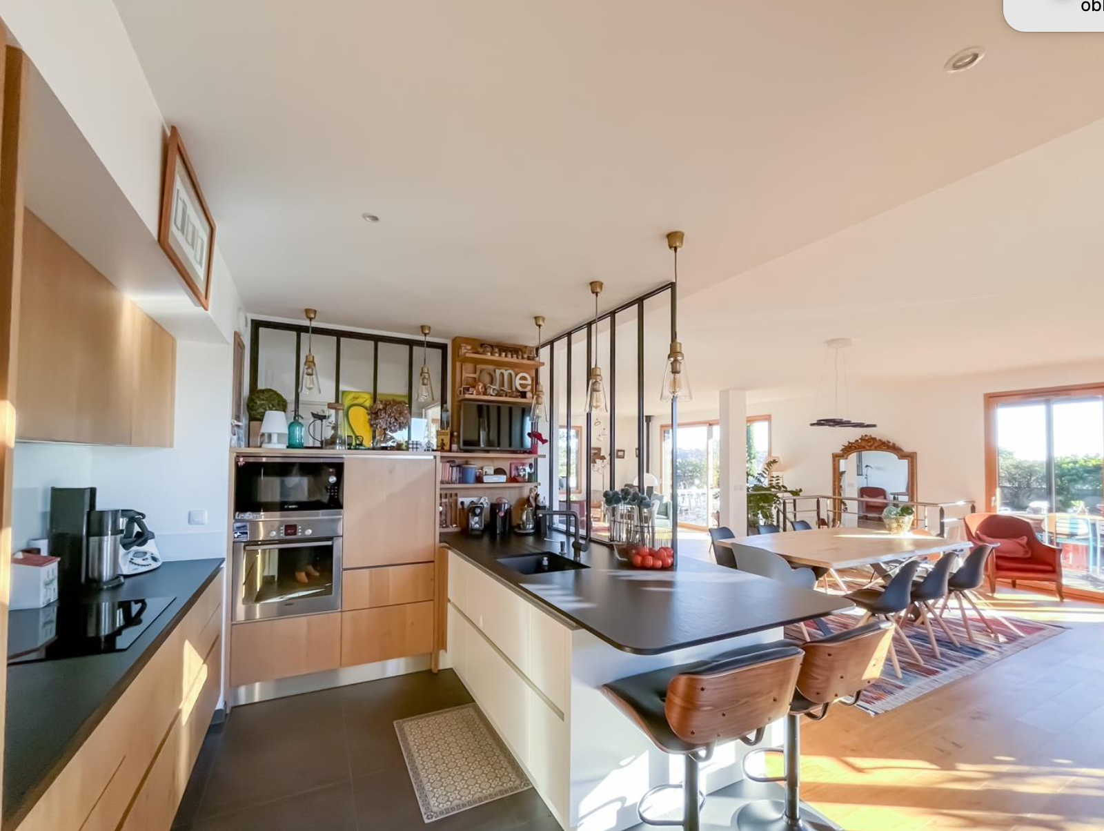 duplex de luxe 5 Pièces en vente sur TASSIN LA DEMI LUNE (69160)