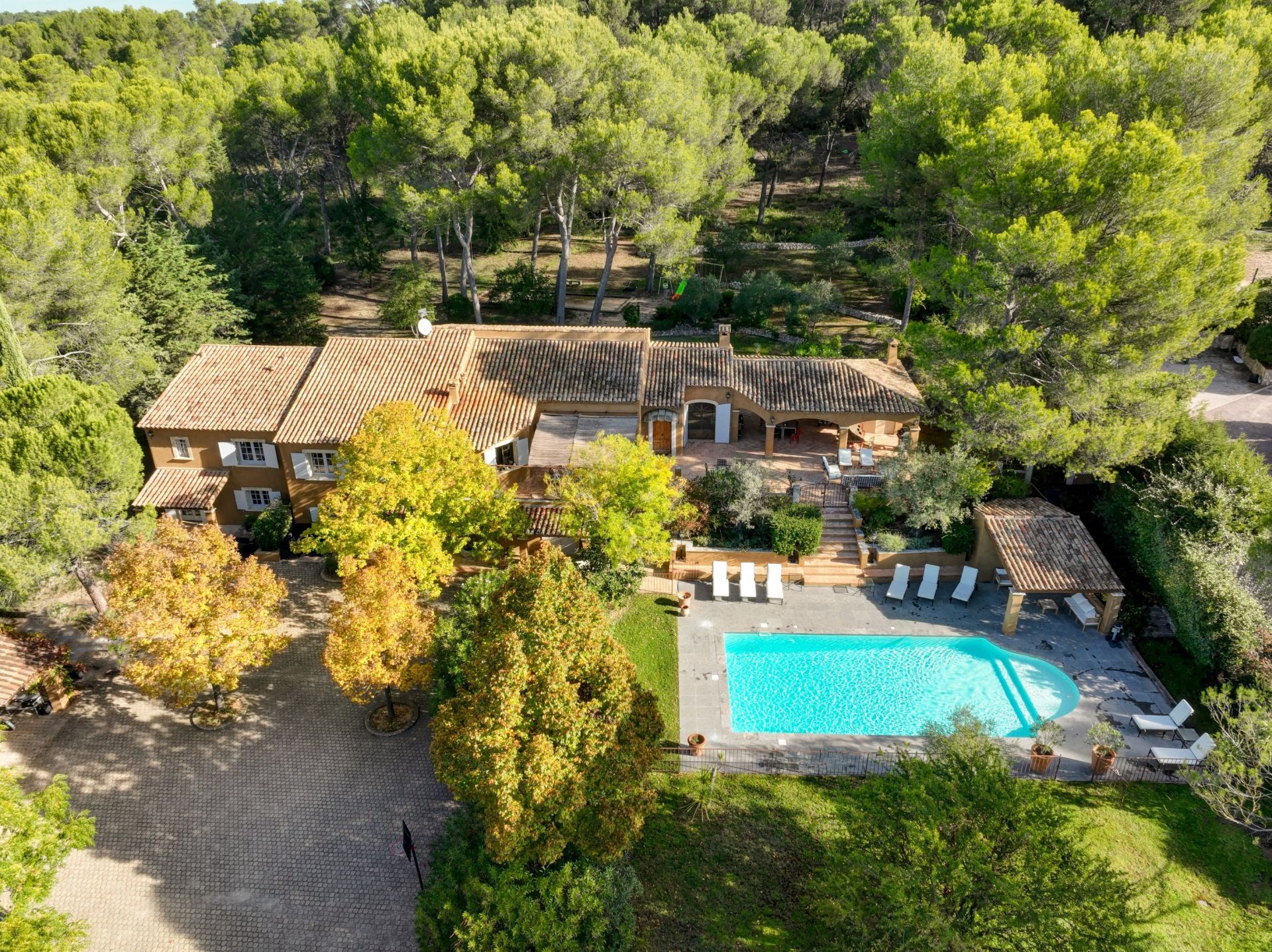 maison de luxe 8 Pièces en vente sur AIX EN PROVENCE (13100)