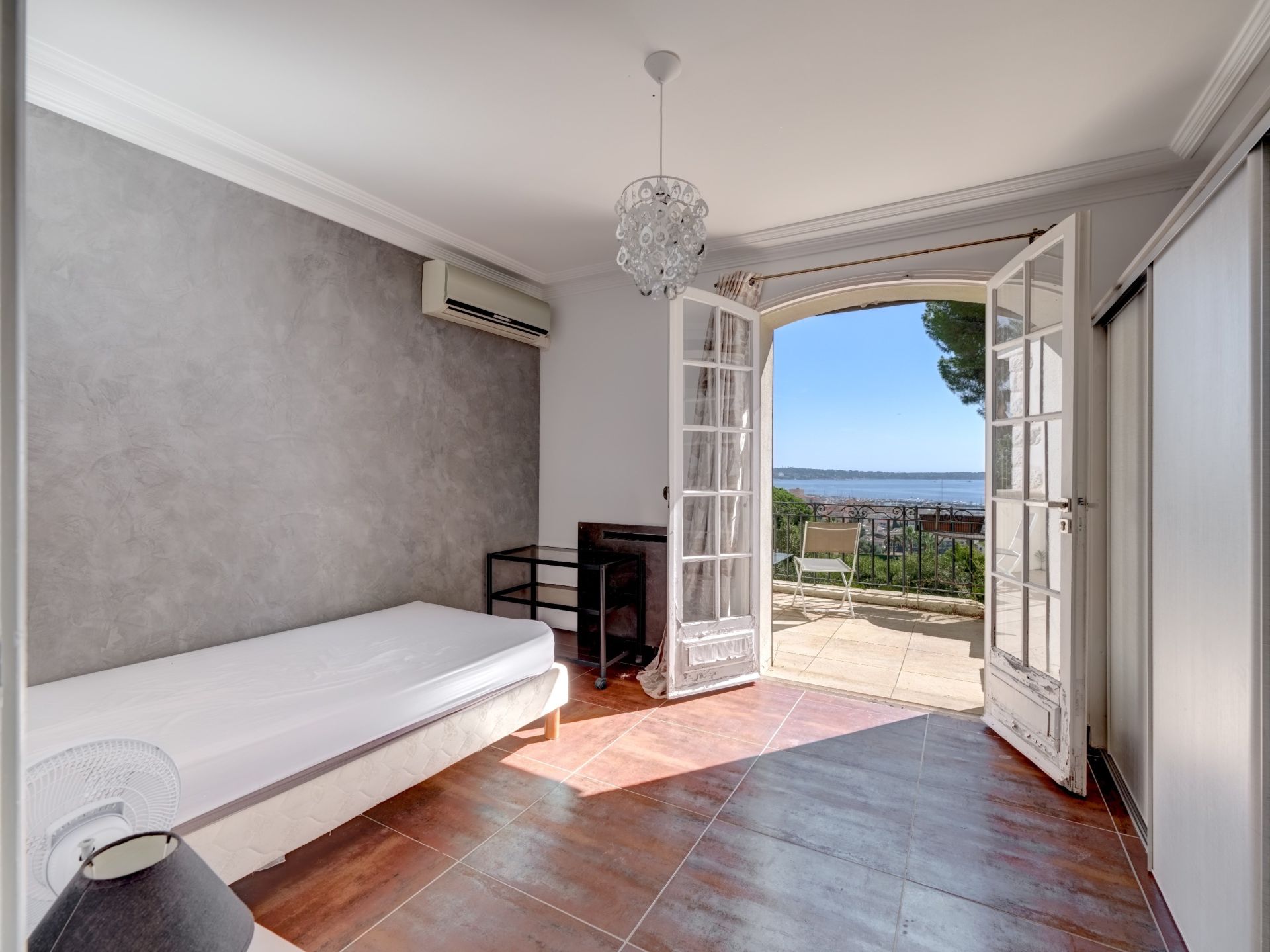 villa de luxe 7 Pièces en vente sur LE GOLFE JUAN (06220)