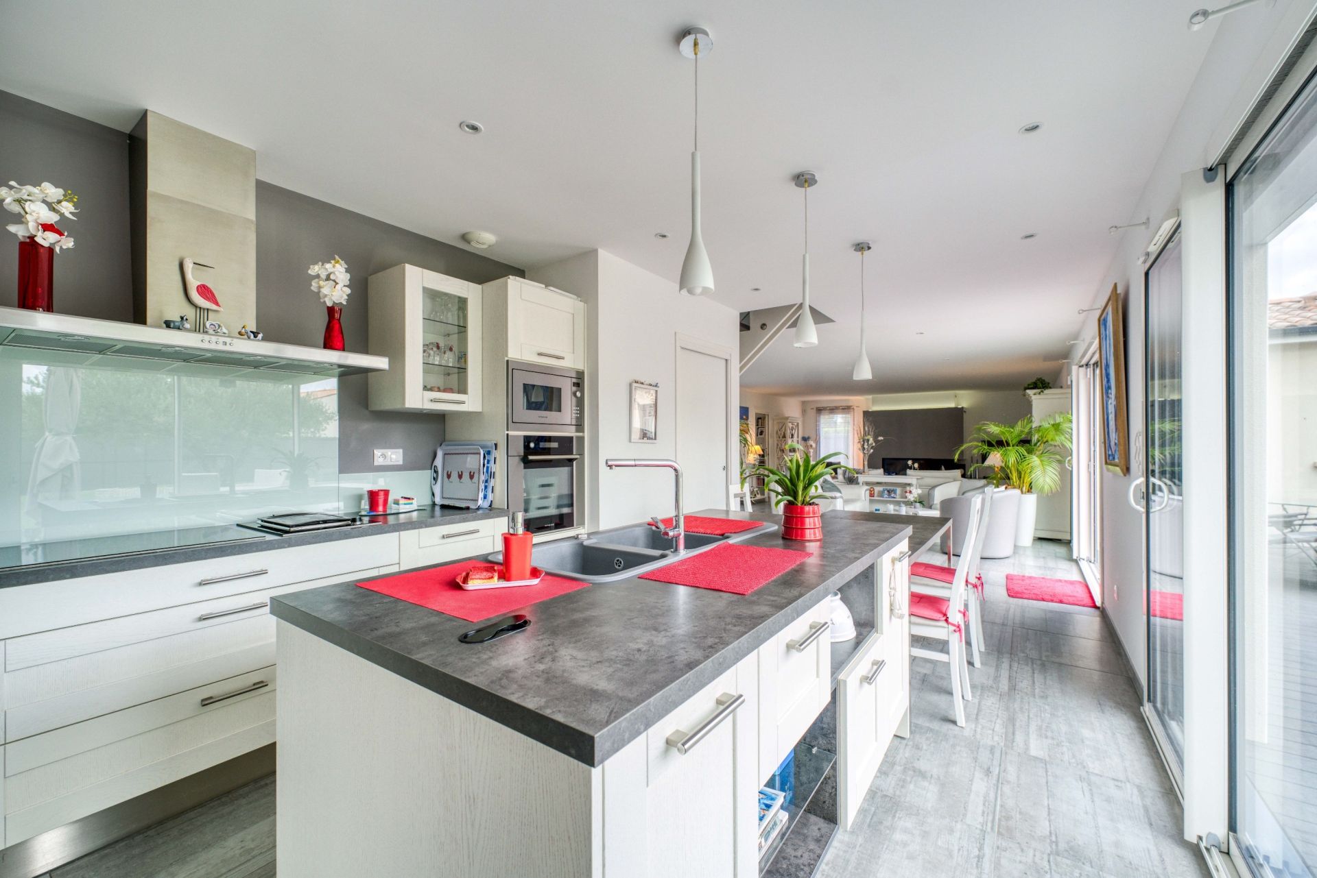 maison contemporaine 6 Pièces en vente sur ST PALAIS SUR MER (17420)