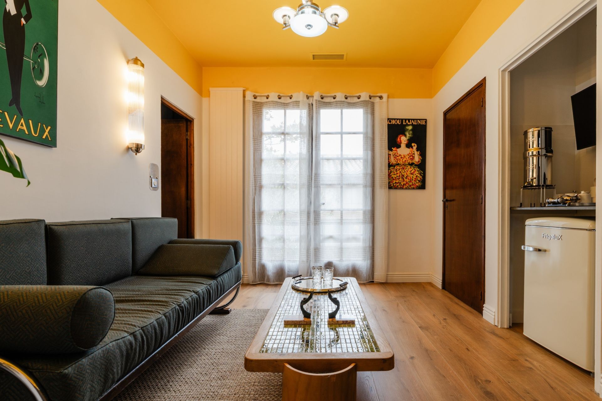 luxury house 12 Rooms for sale on CARCASSONNE (11000)