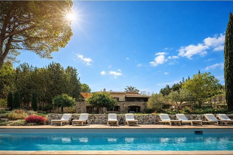 maison de luxe 12 Pièces en vente sur CARCASSONNE (11000)